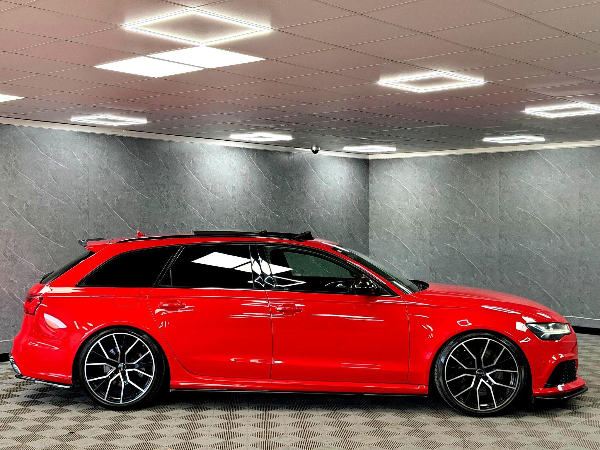 2017 Audi RS6 Avant - Thumbnail 23
