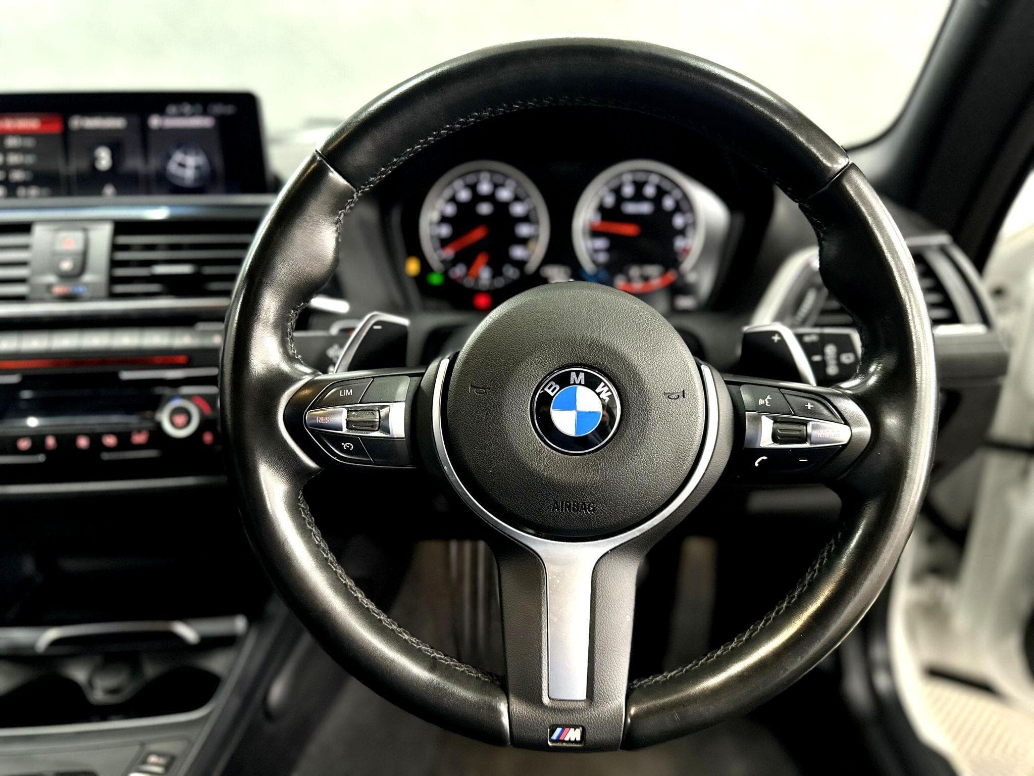 2018 BMW 1 Series - Thumbnail 31