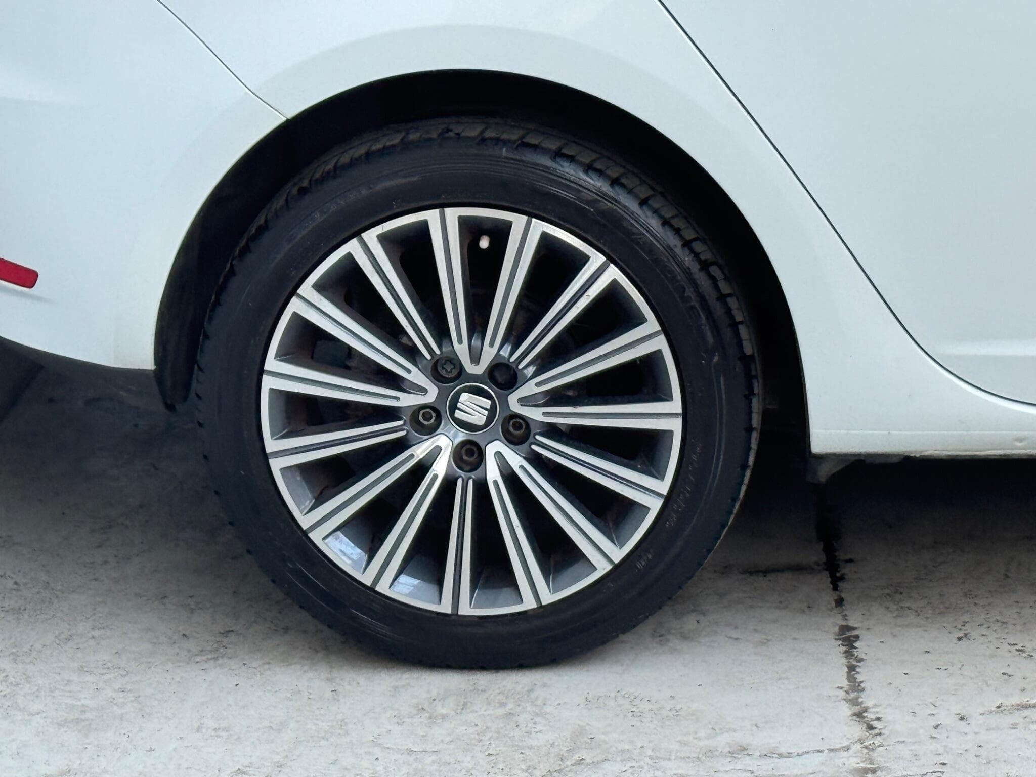 2016 SEAT Ibiza - Thumbnail 25