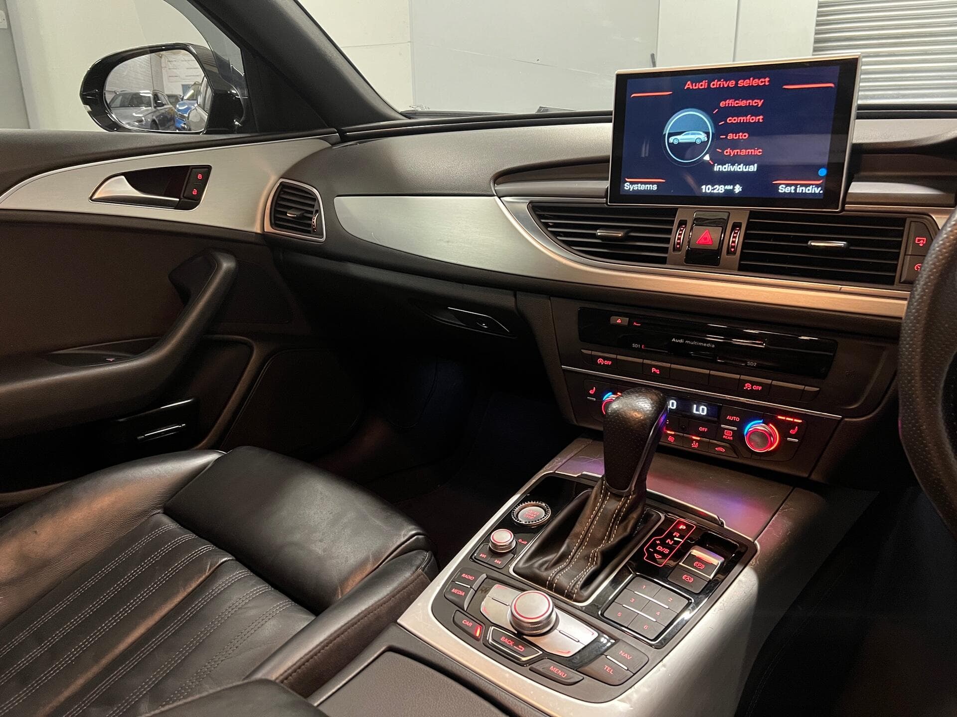 2016 Audi A6 Avant - Thumbnail 29