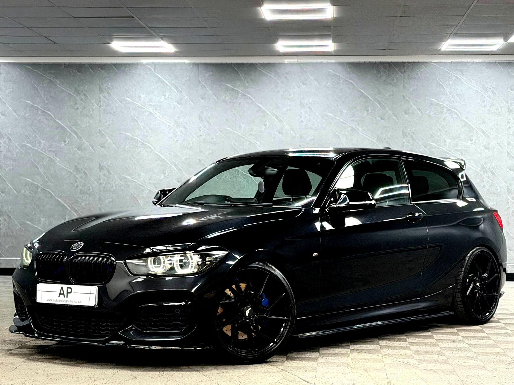 2018 BMW 1 Series - Thumbnail 8