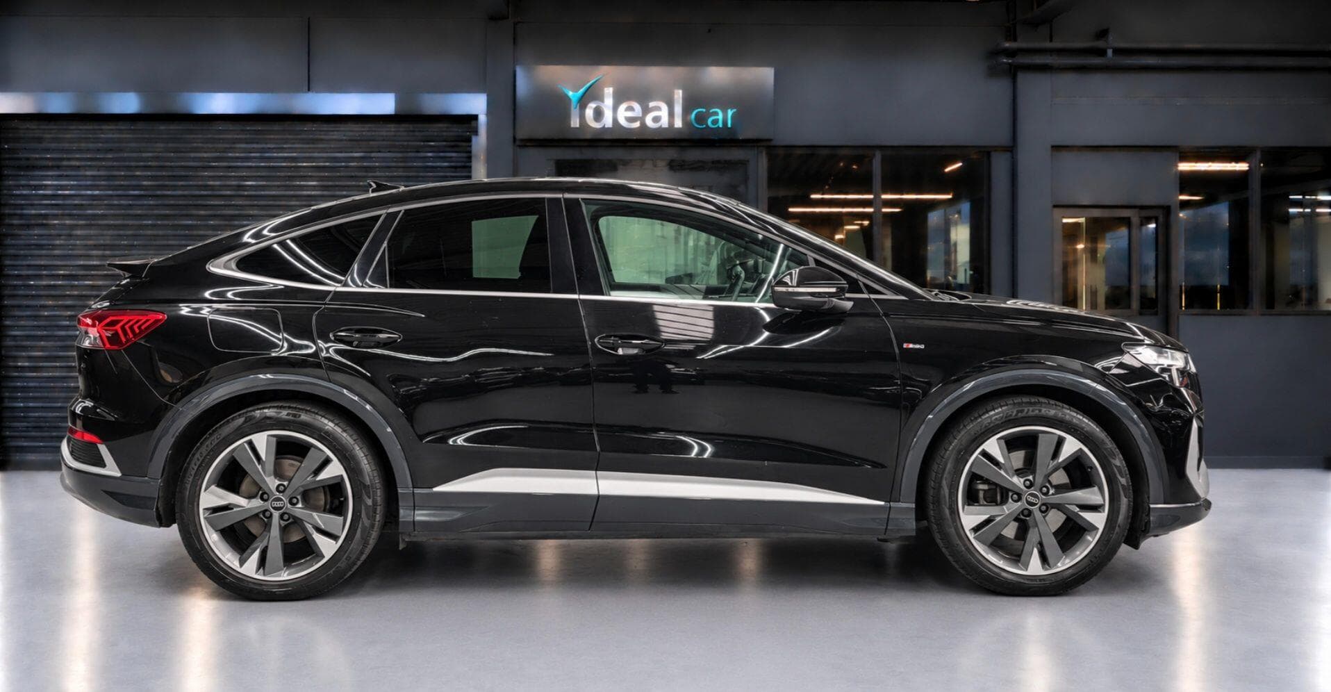 2022 Audi Q4 e-tron - Thumbnail 7