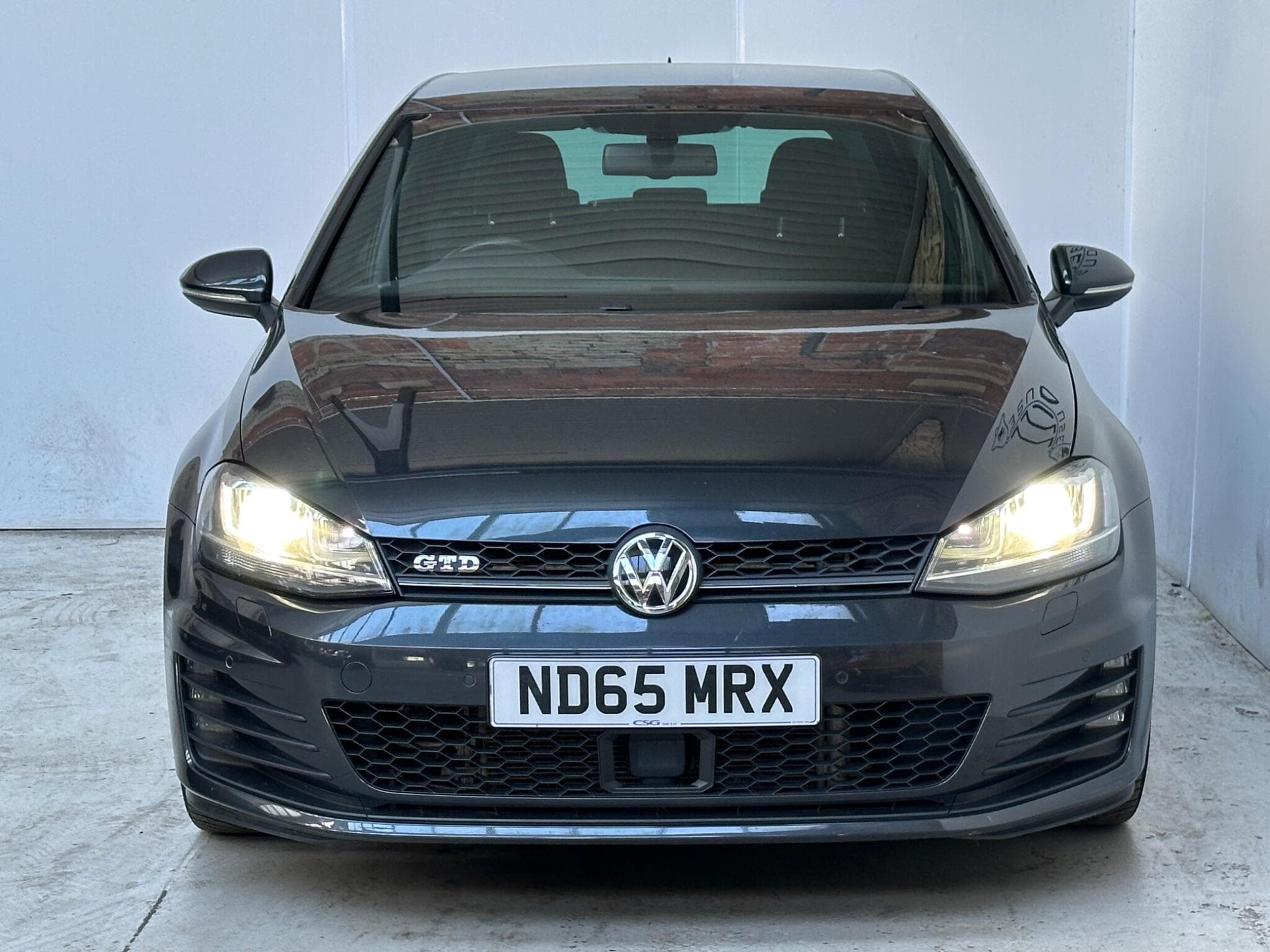 2015 Volkswagen Golf - Thumbnail 2