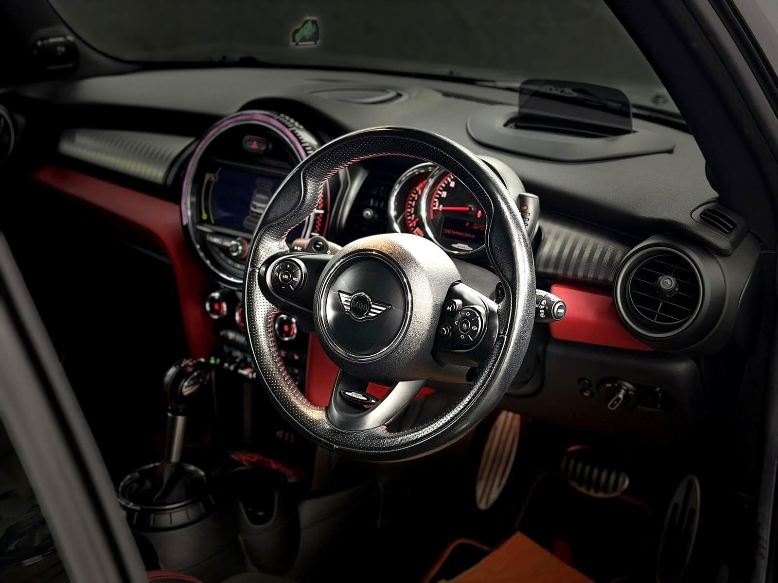 2015 MINI Hatch - Thumbnail 34