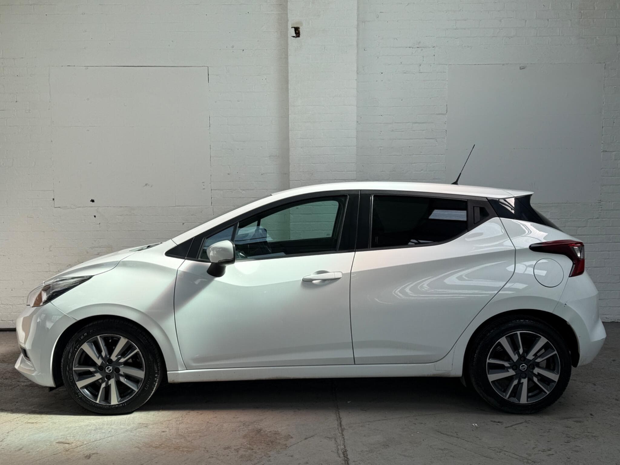 2017 Nissan Micra - Thumbnail 10