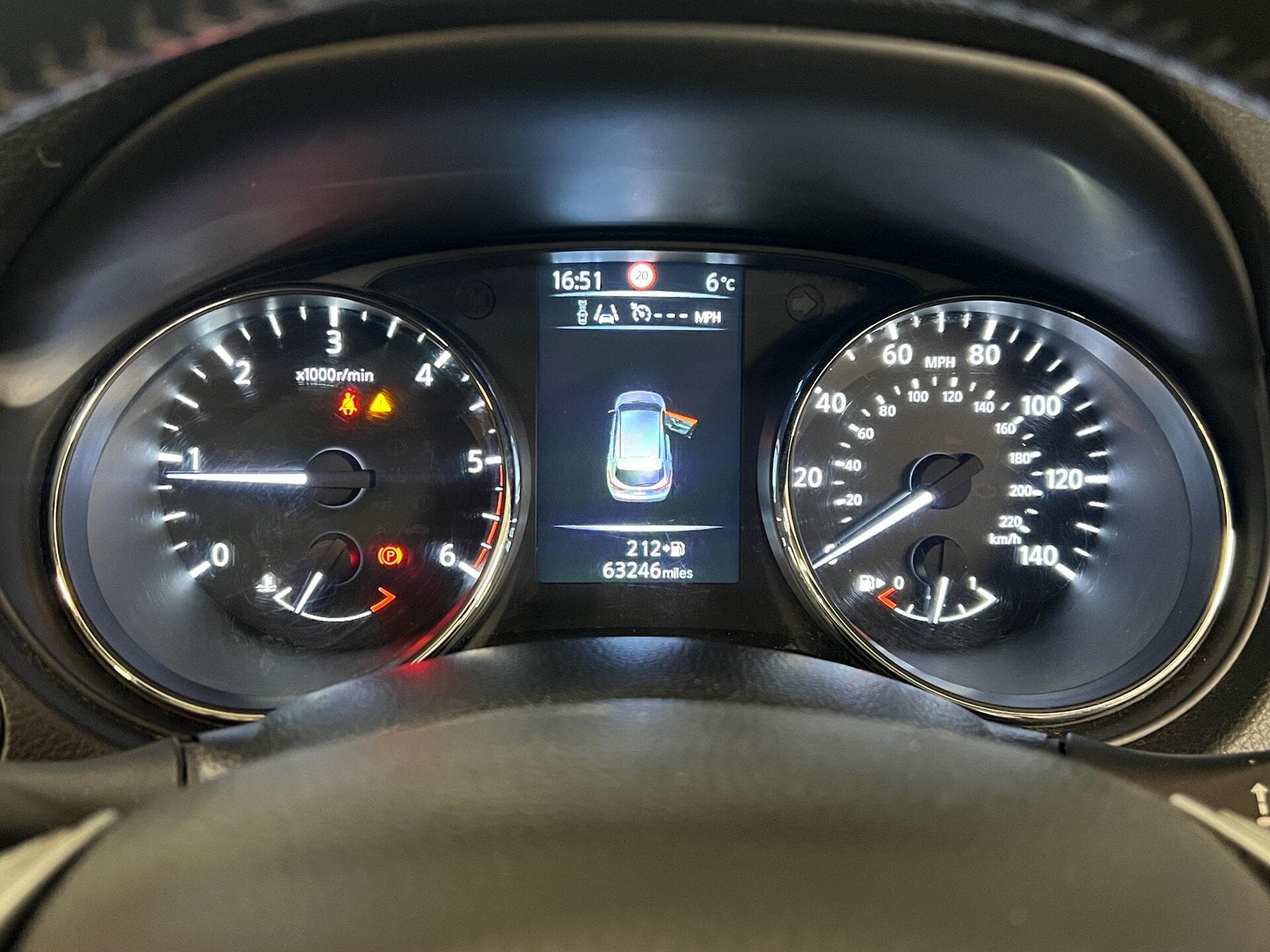 2015 Nissan Qashqai - Thumbnail 34