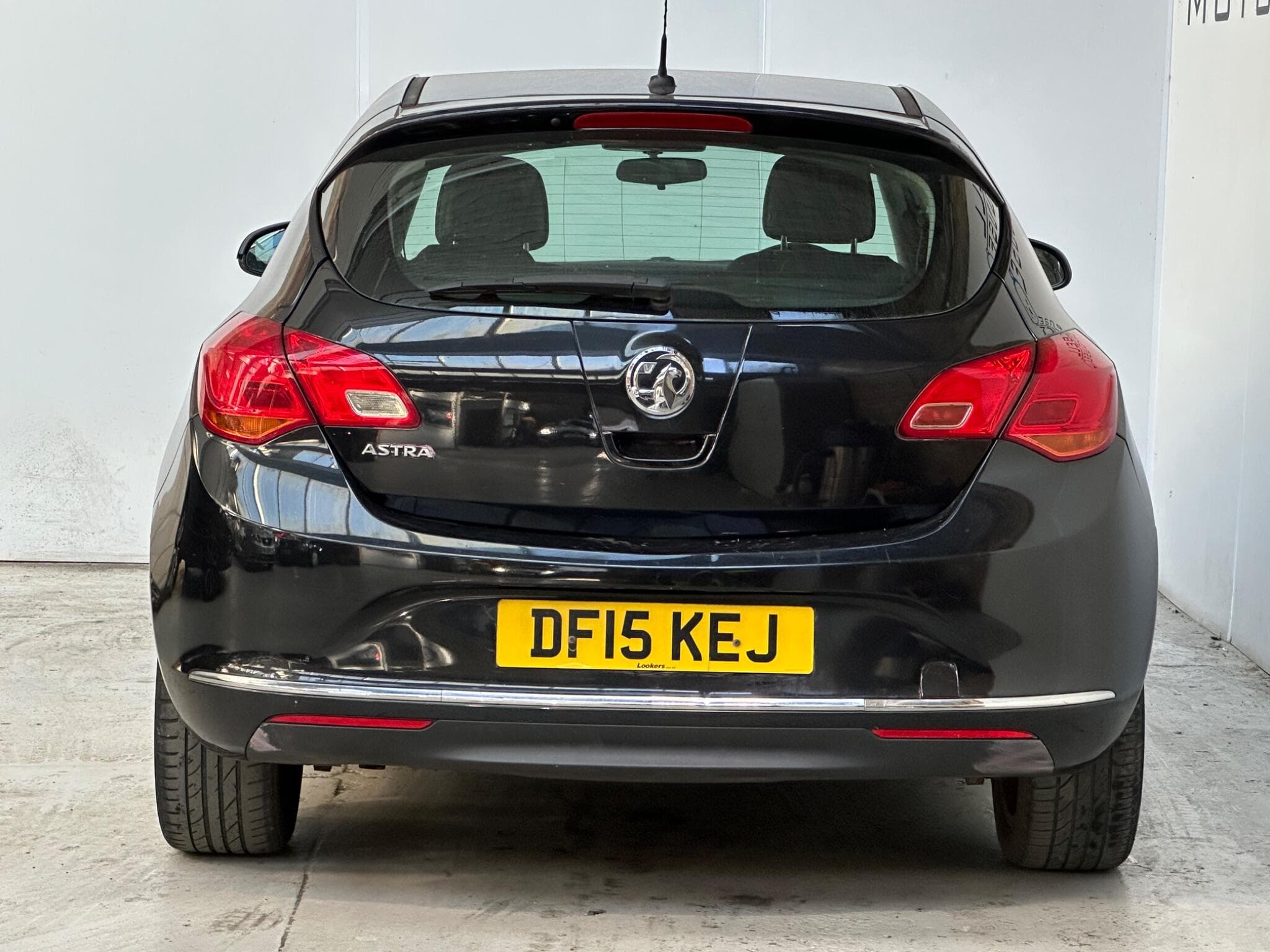 2015 Vauxhall Astra - Thumbnail 6