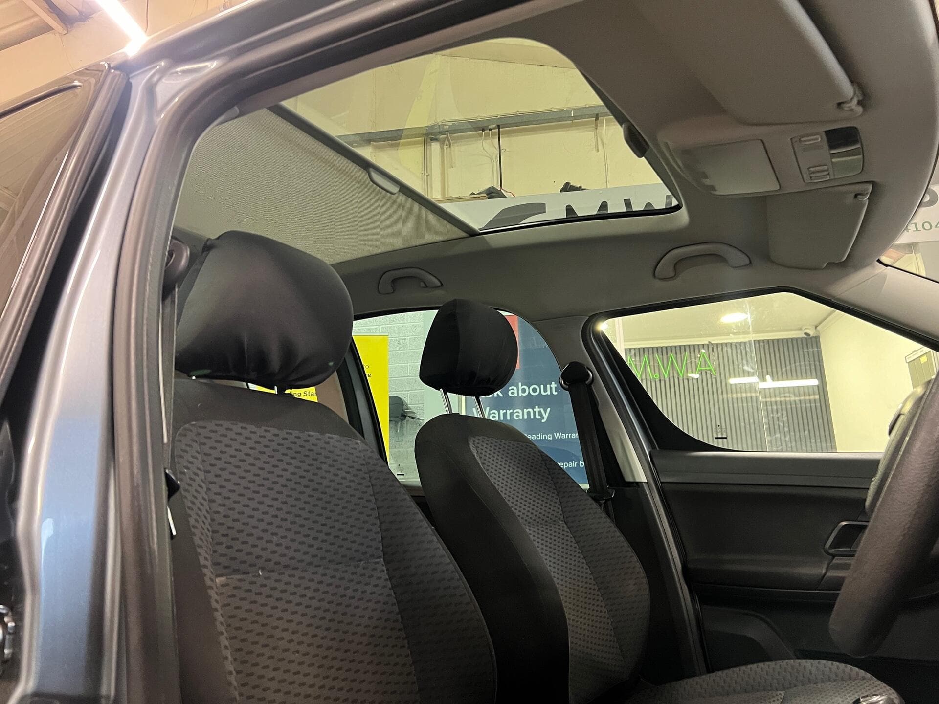 2012 Skoda Roomster - Thumbnail 36