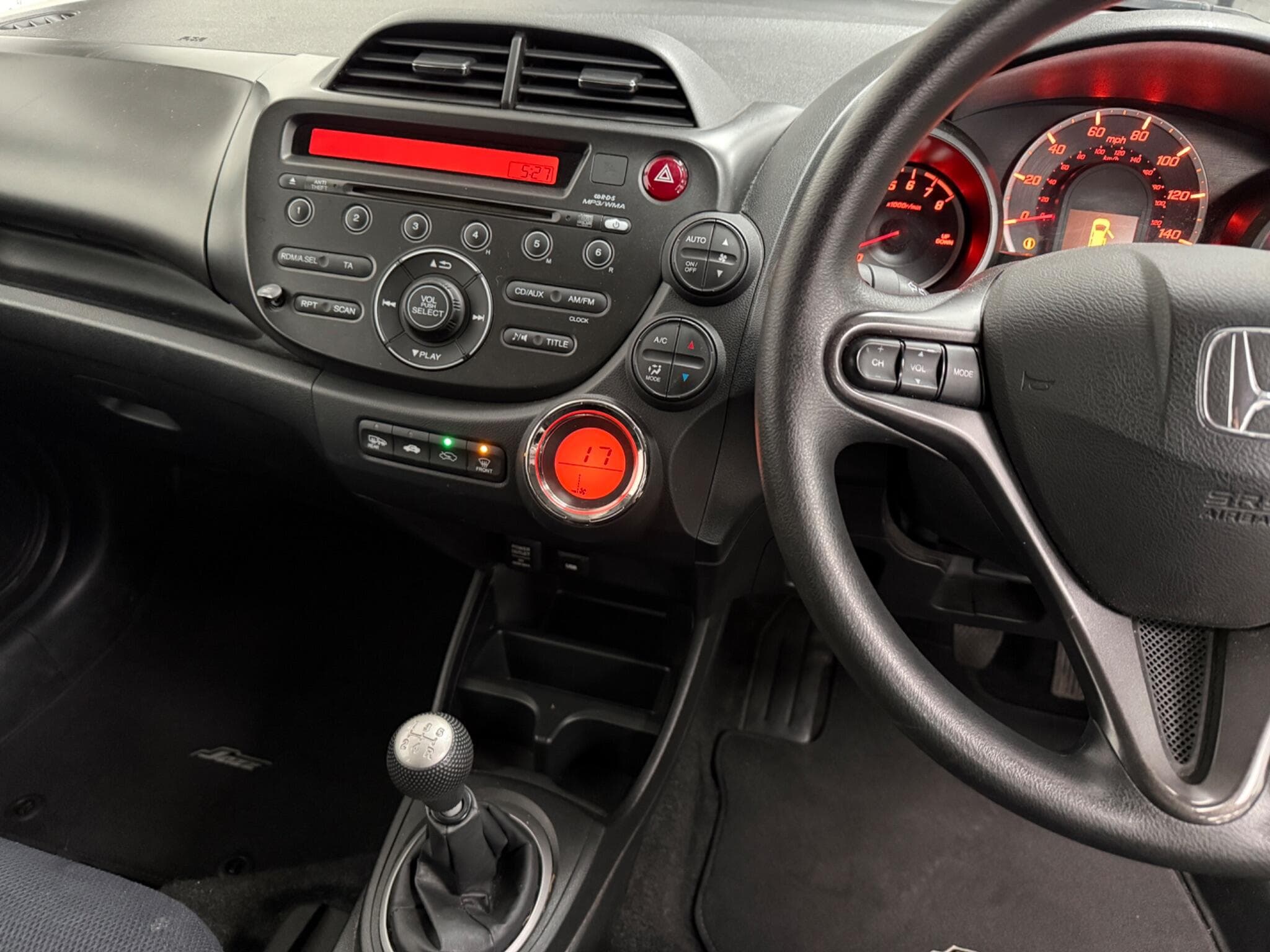 2011 Honda Jazz - Thumbnail 10