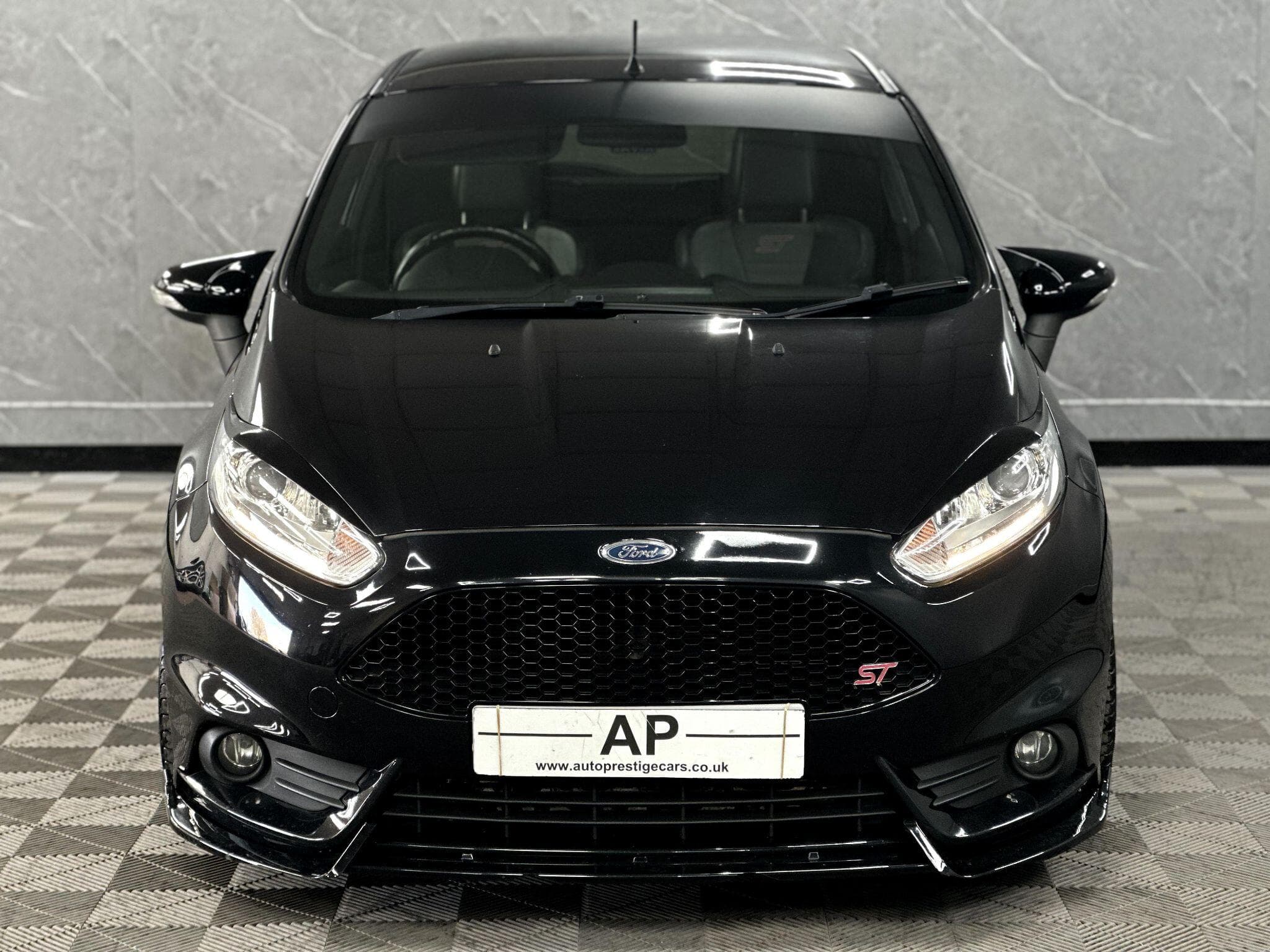 2013 Ford Fiesta - Thumbnail 15