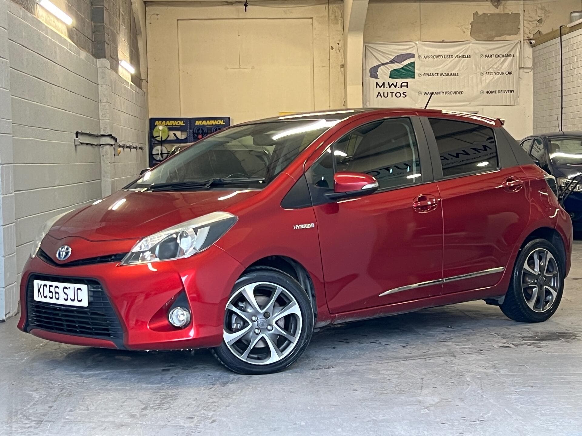 2014 Toyota Yaris - Thumbnail 16