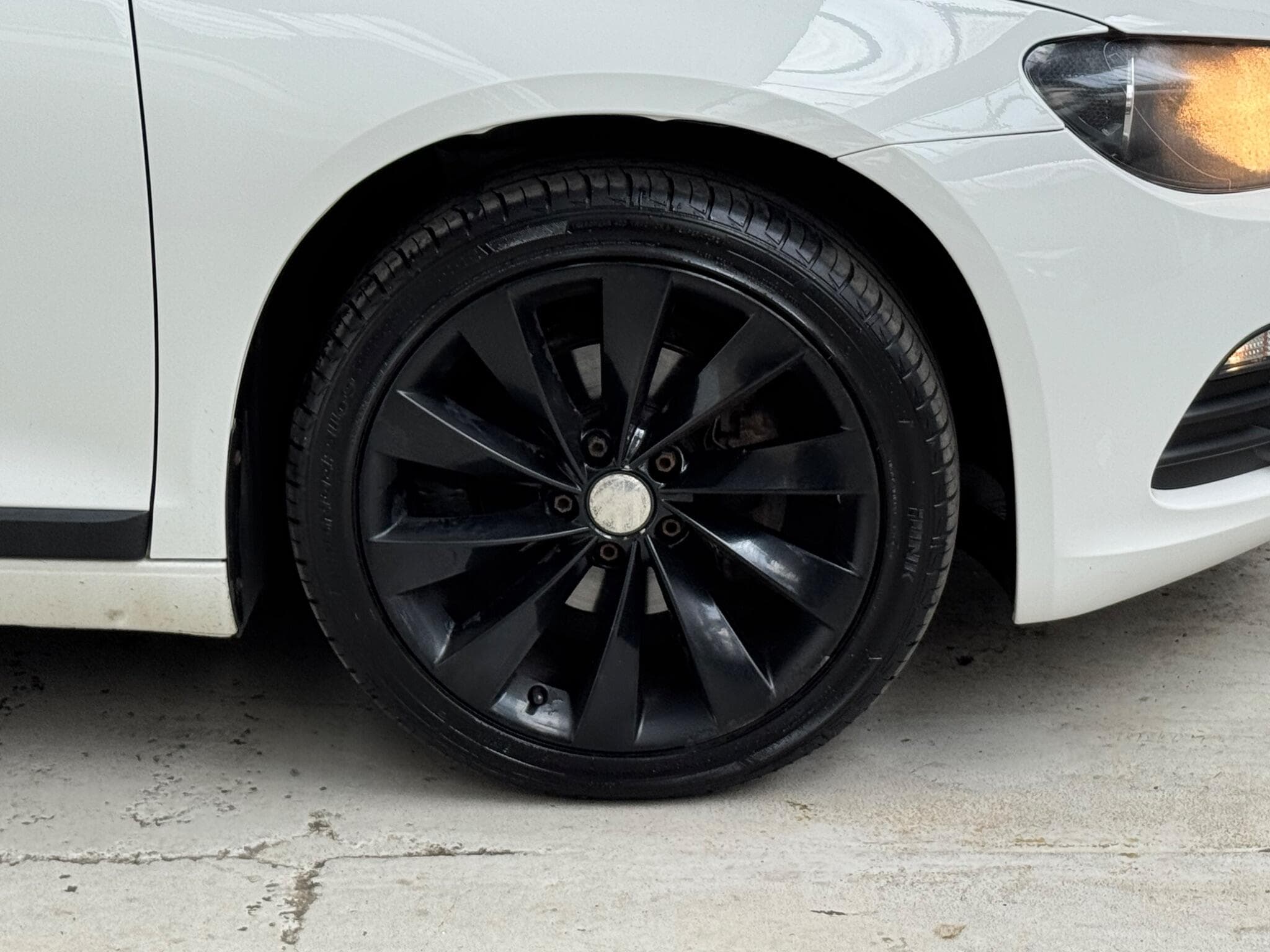 2014 Volkswagen Scirocco - Thumbnail 30