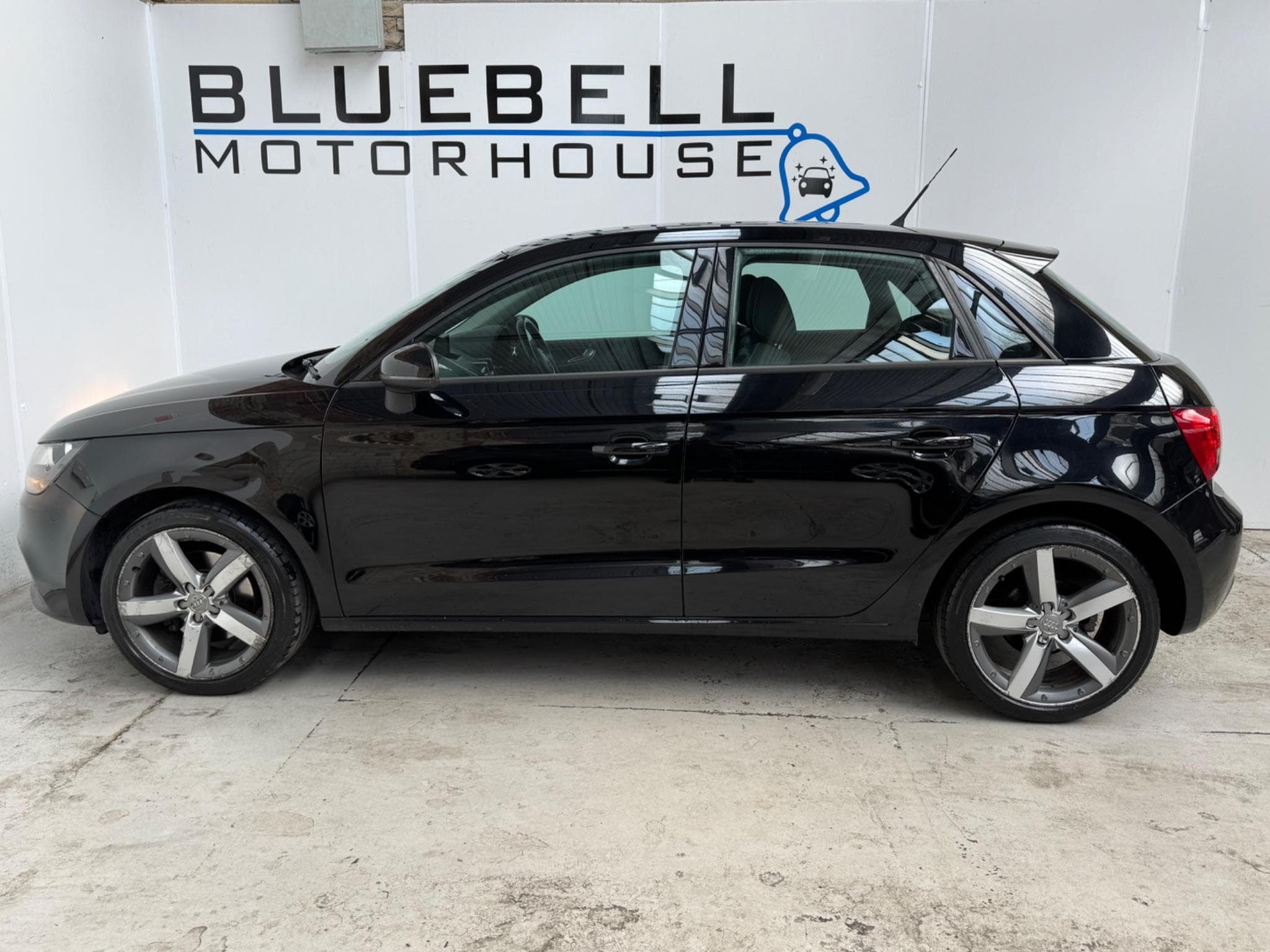 2012 Audi A1 - Thumbnail 7