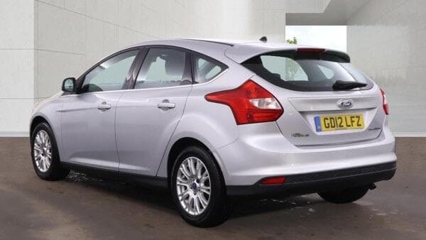 2012 Ford Focus - Thumbnail 3