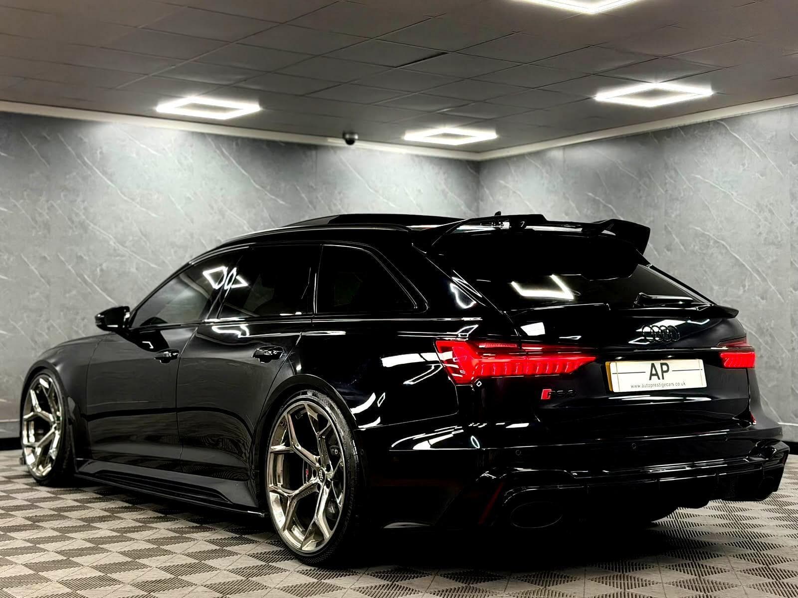 2020 Audi RS6 Avant - Thumbnail 32