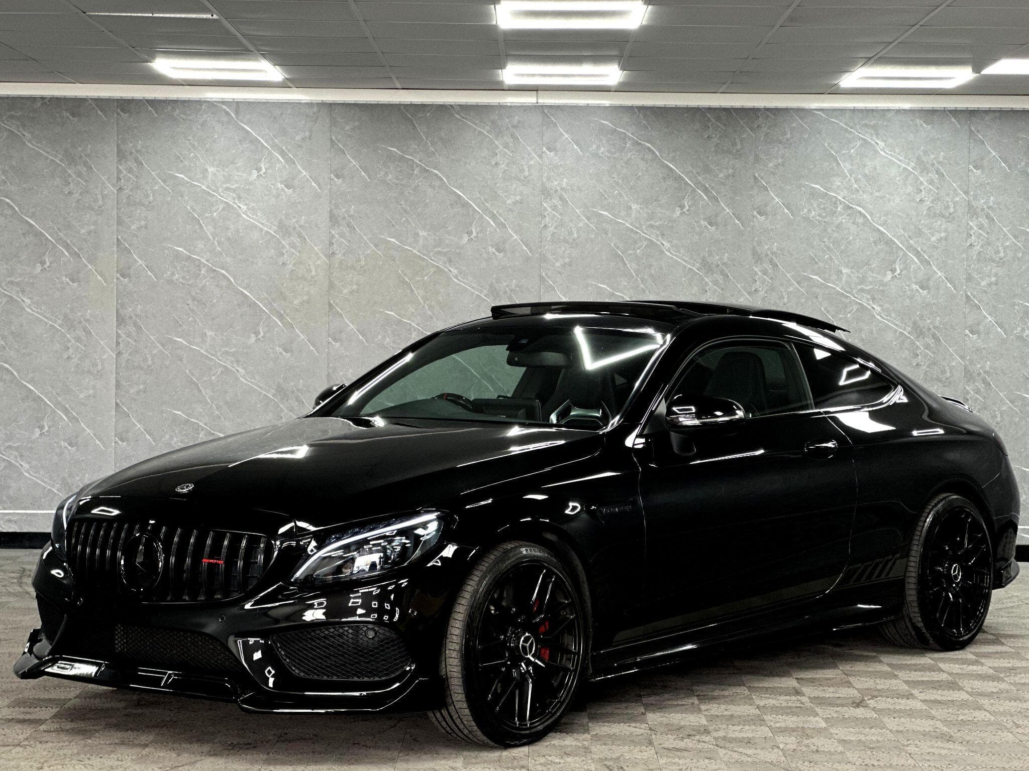 2017 Mercedes-Benz C Class - Thumbnail 5