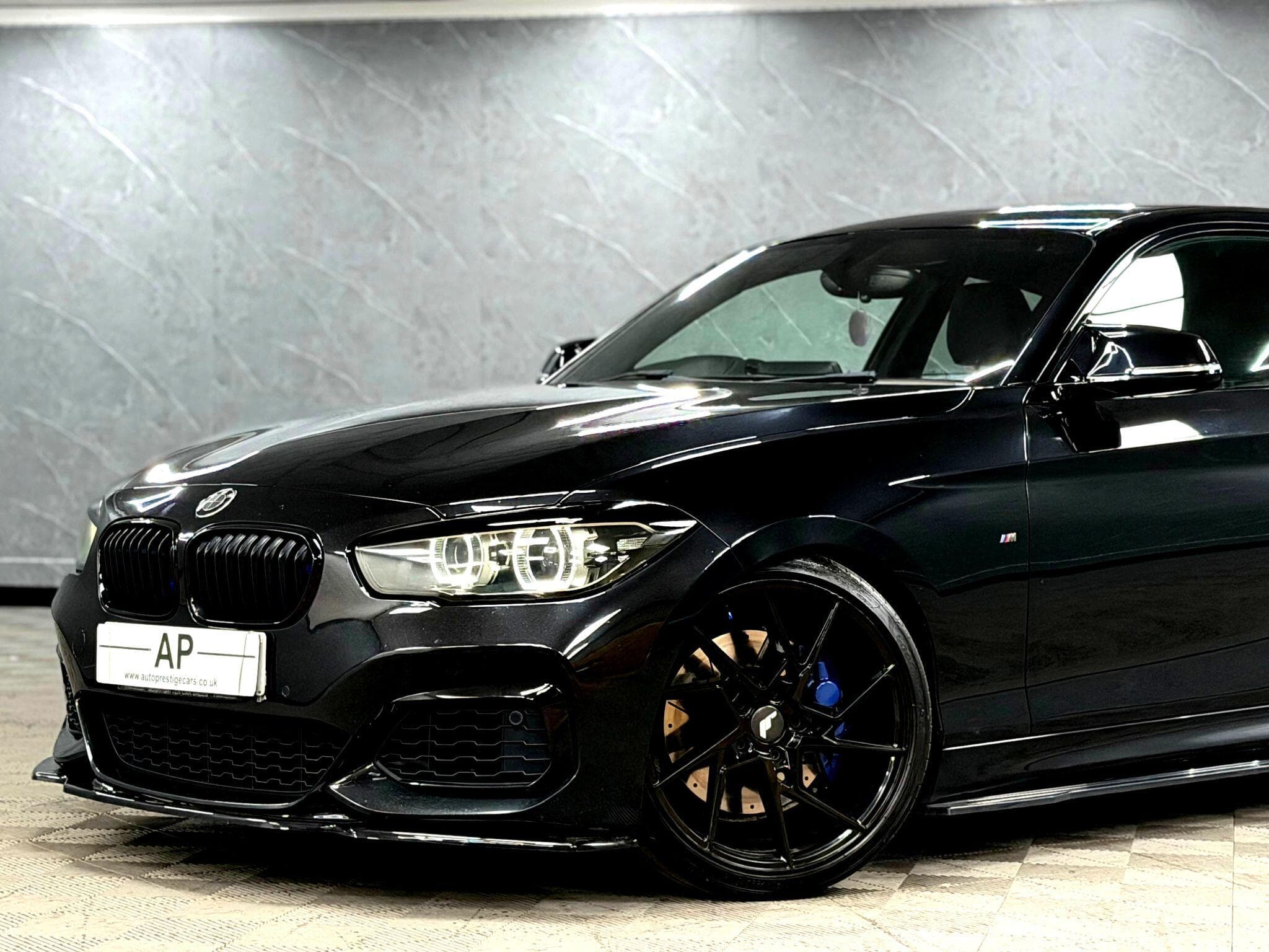 2018 BMW 1 Series - Thumbnail 14