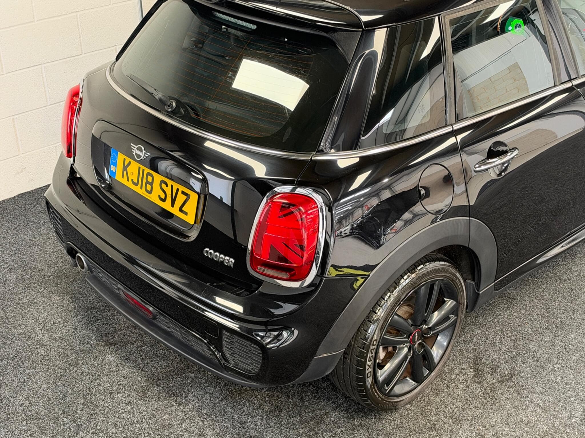 2018 MINI Hatch - Thumbnail 13