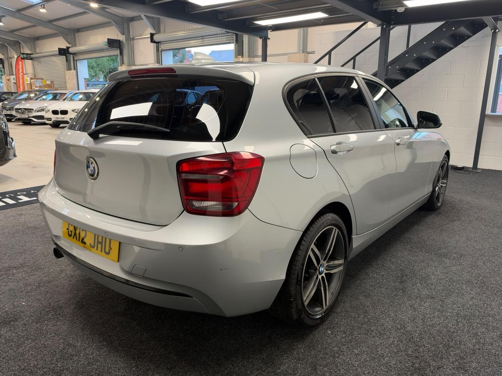 2012 BMW 1 Series - Thumbnail 9
