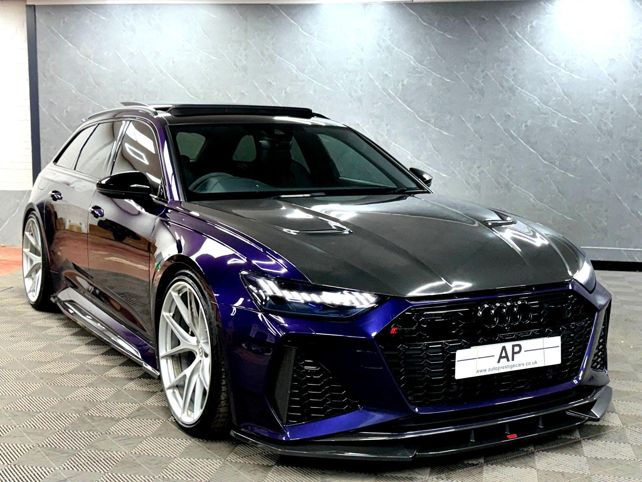 2020 Audi RS6 Avant - Thumbnail 35