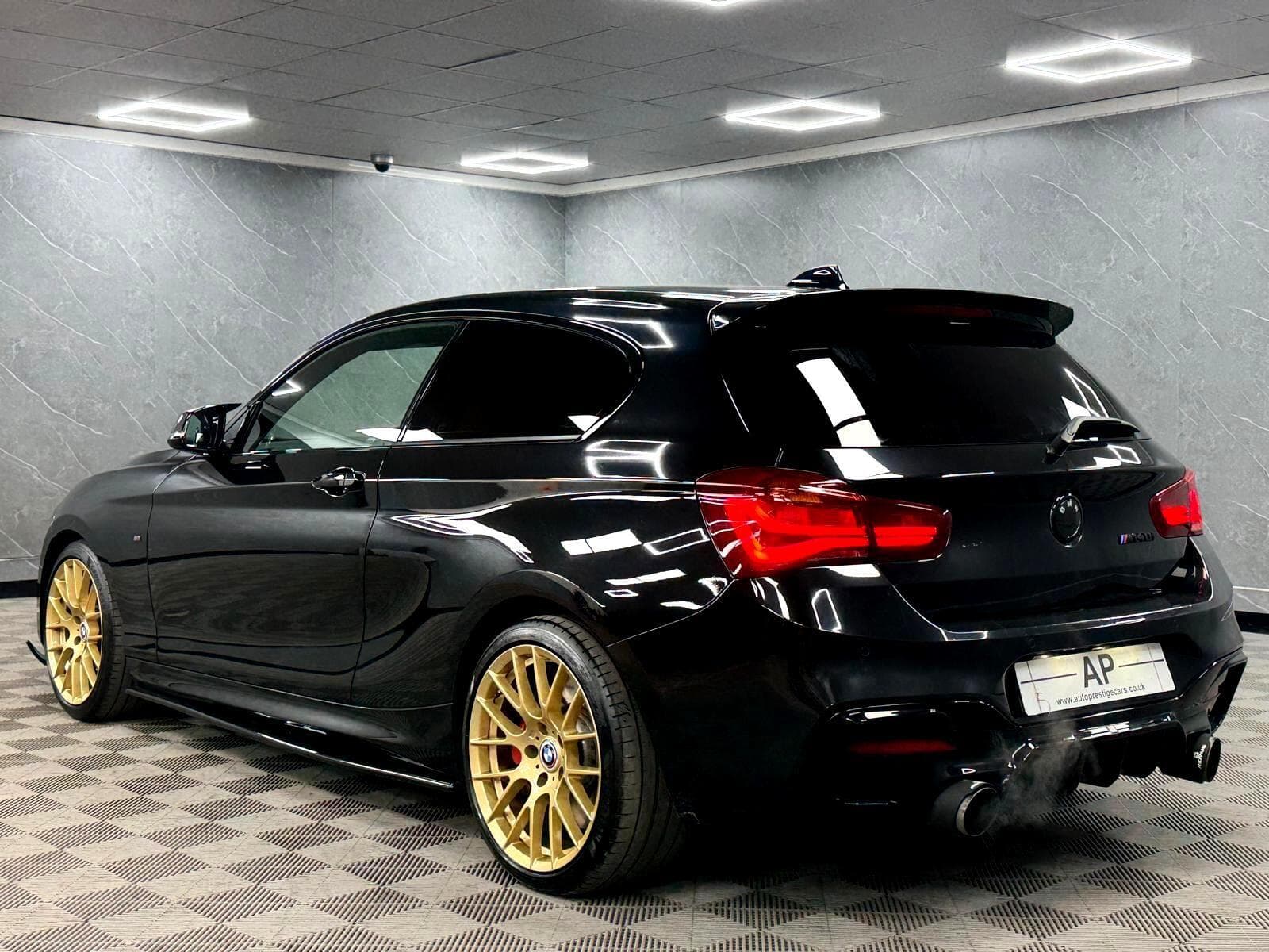 2017 BMW 1 Series - Thumbnail 4