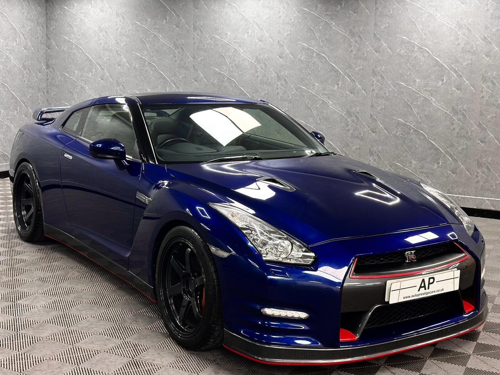 2012 Nissan GT-R - Thumbnail 19