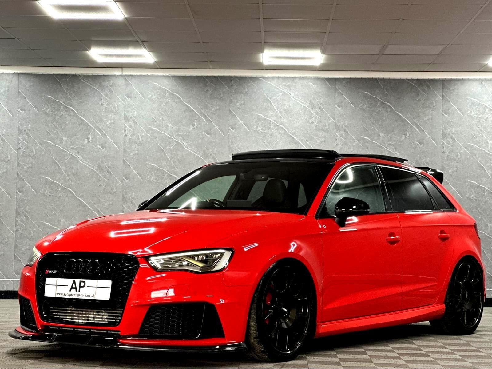 2016 Audi RS3 - Thumbnail 31