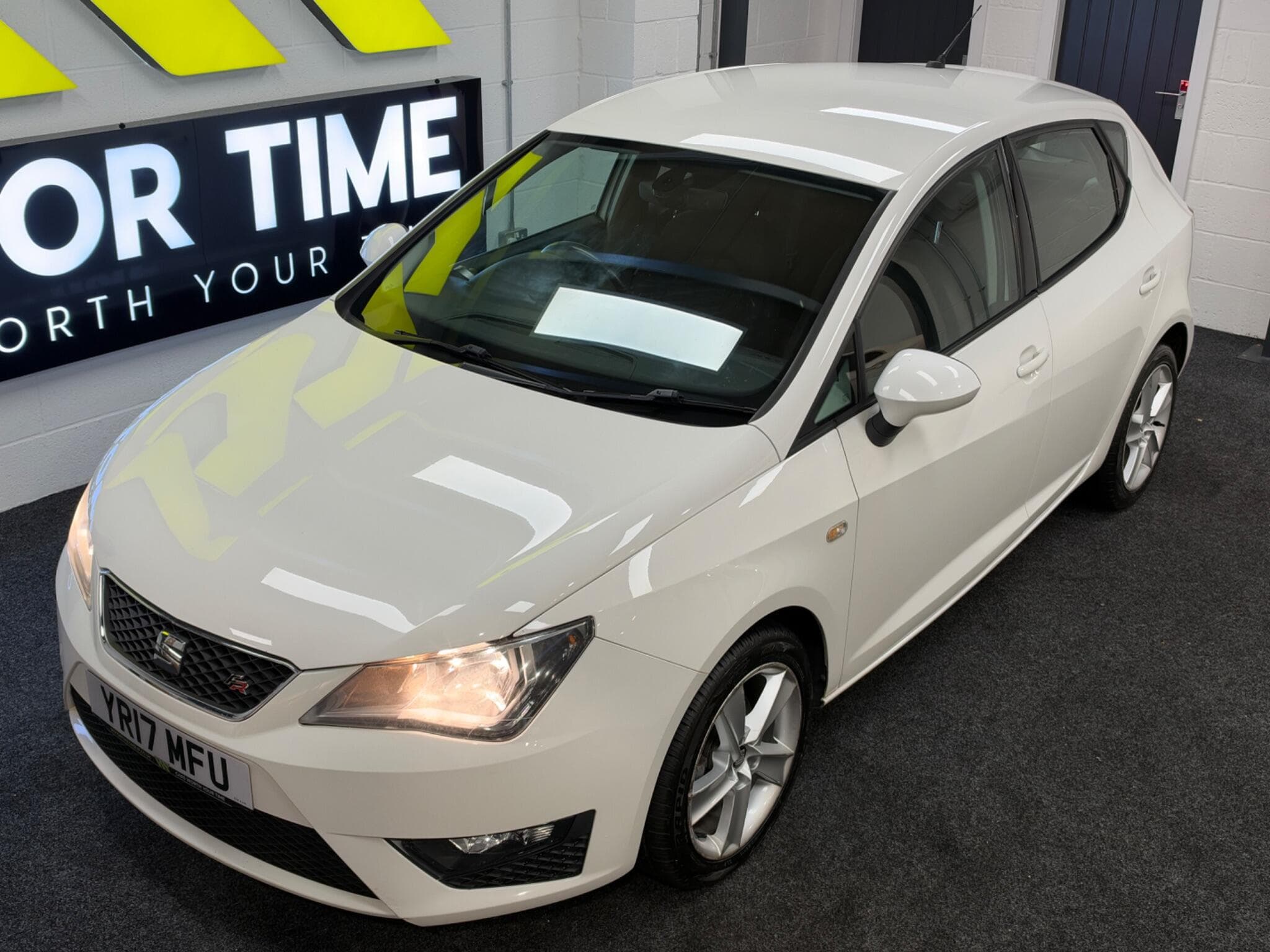 2017 SEAT Ibiza - Thumbnail 6