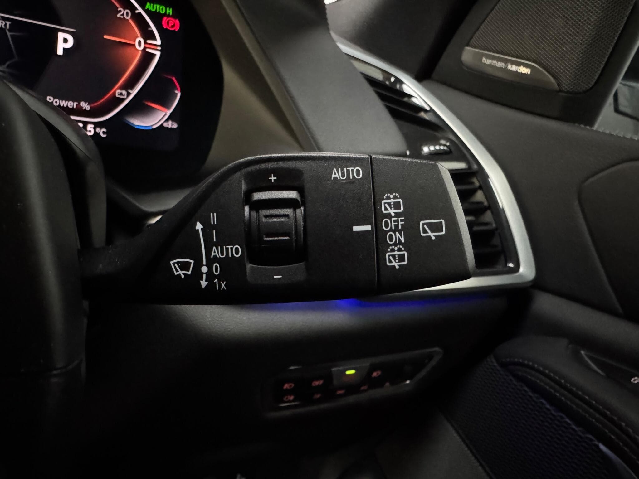 2020 BMW X5 - Thumbnail 33