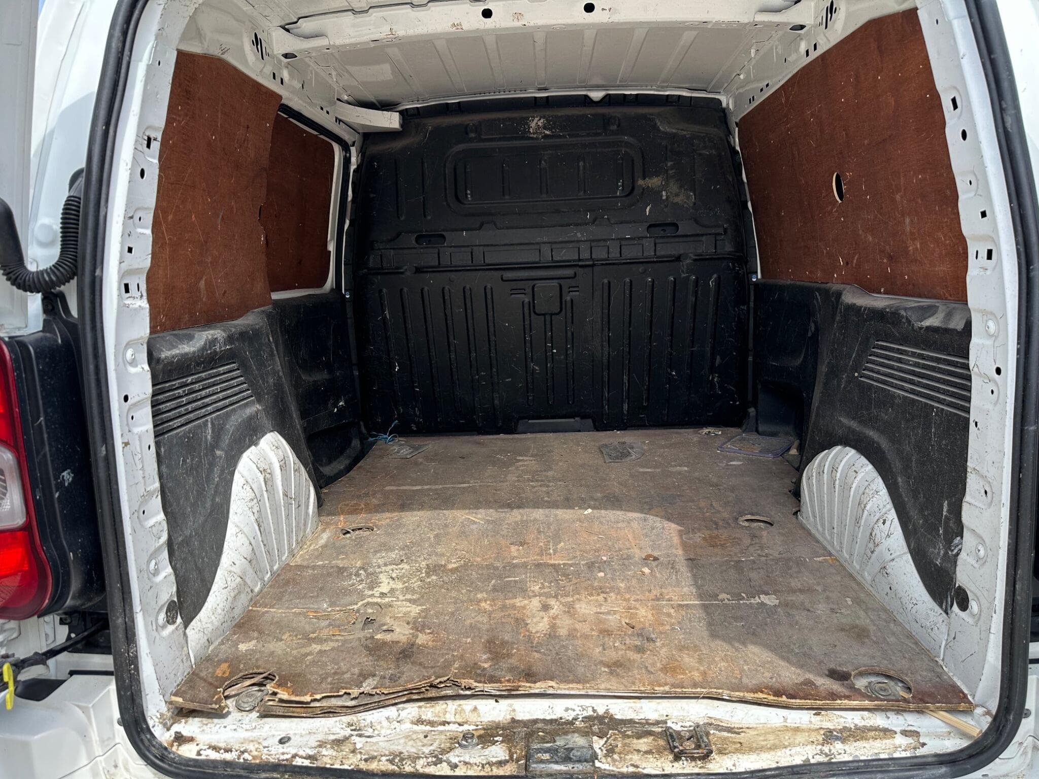 2019 Vauxhall Combo - Thumbnail 19