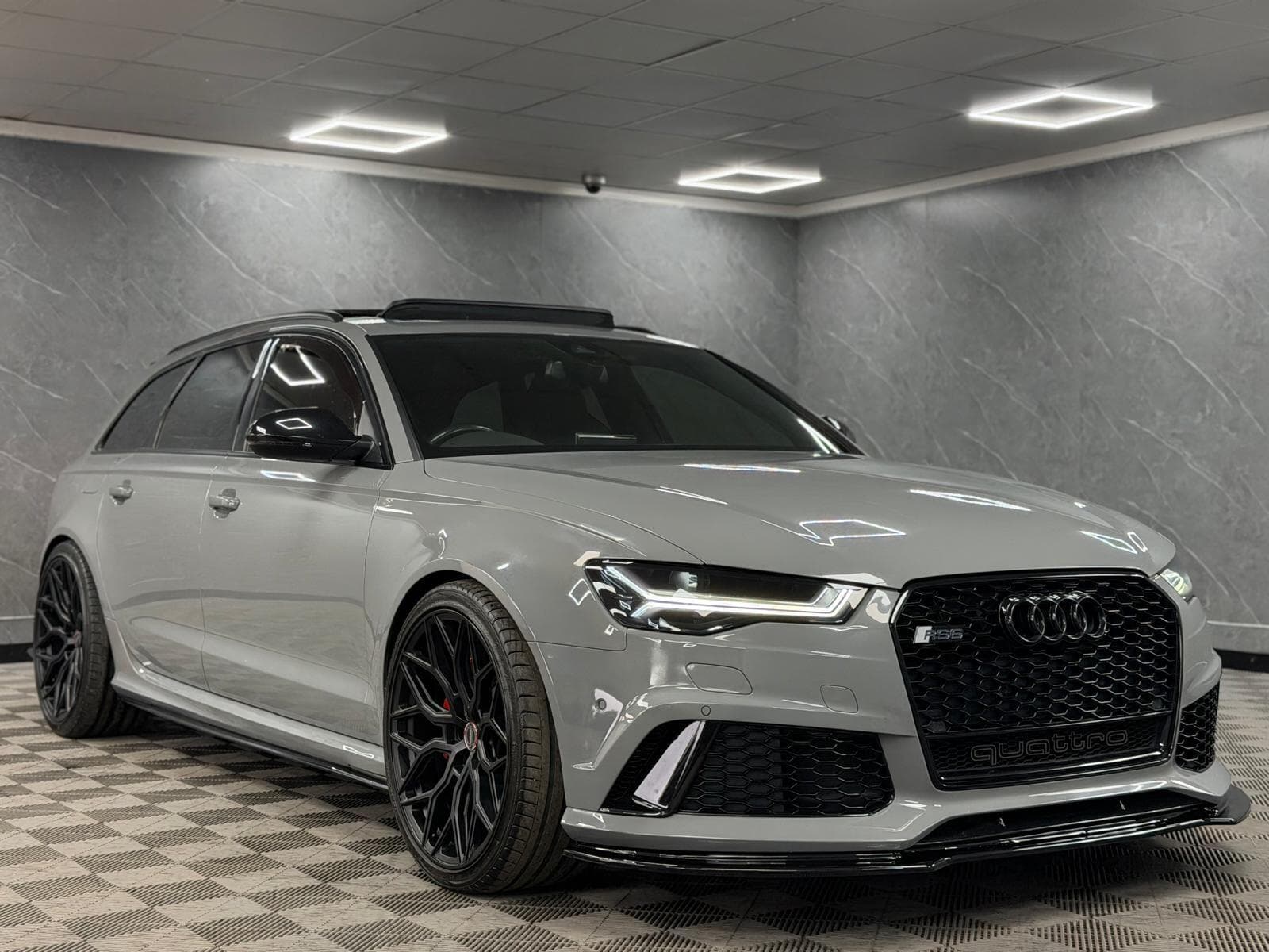 2016 Audi RS6 Avant - Thumbnail 57