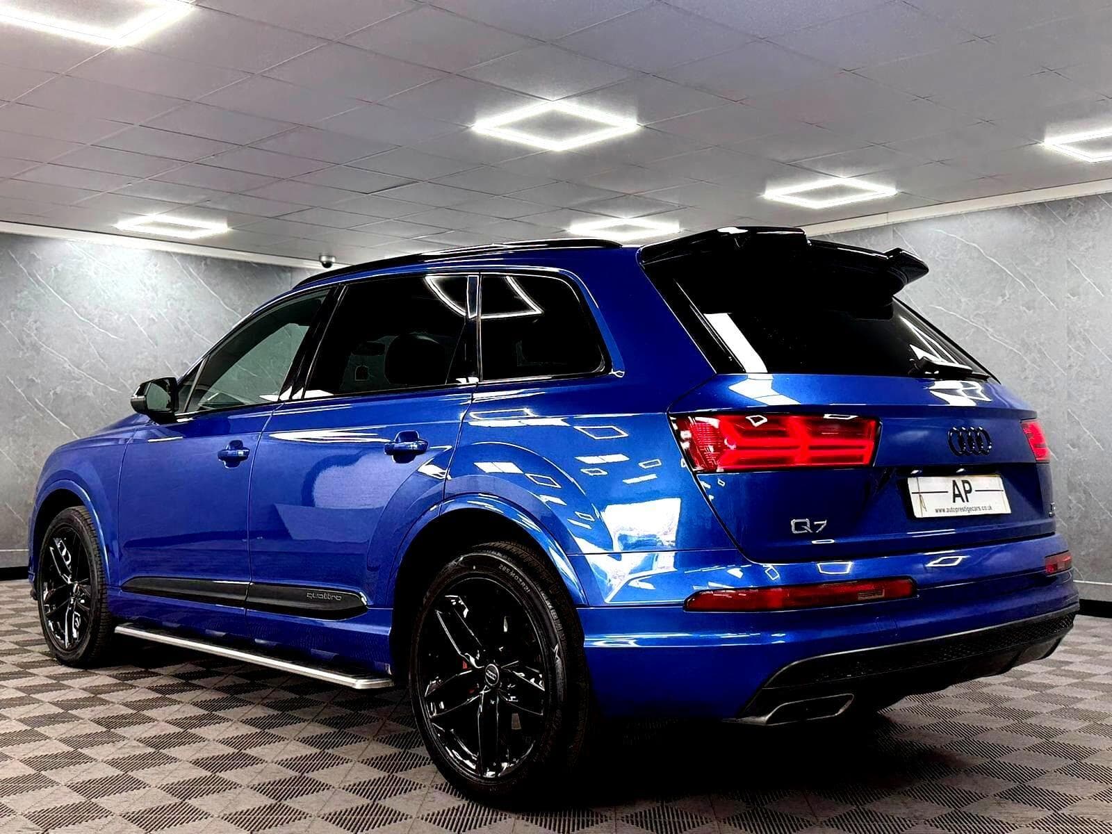 2018 Audi Q7 - Thumbnail 13