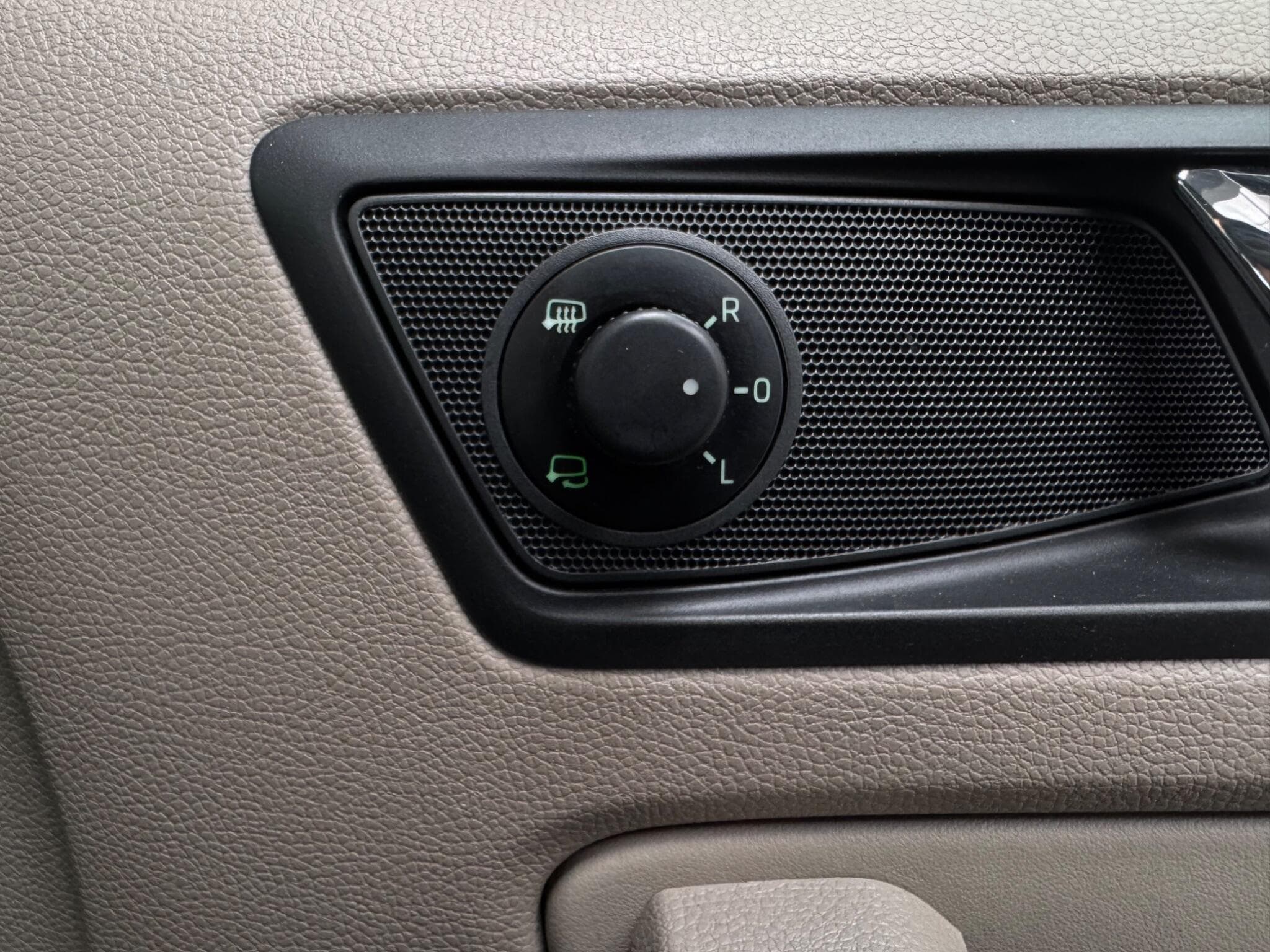 2014 Skoda Yeti - Thumbnail 23