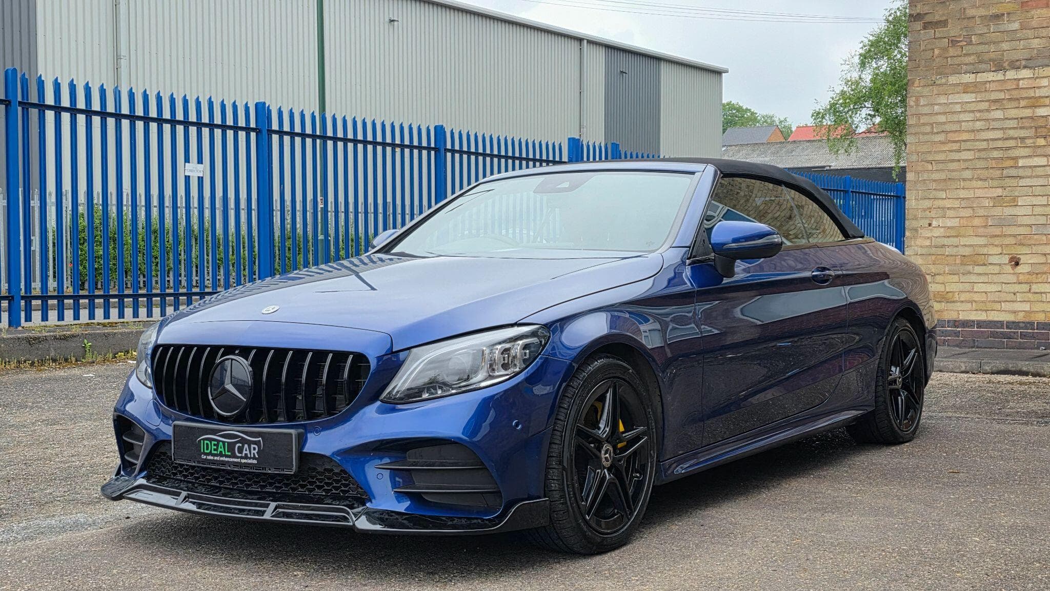 2019 Mercedes-Benz C Class - Thumbnail 2