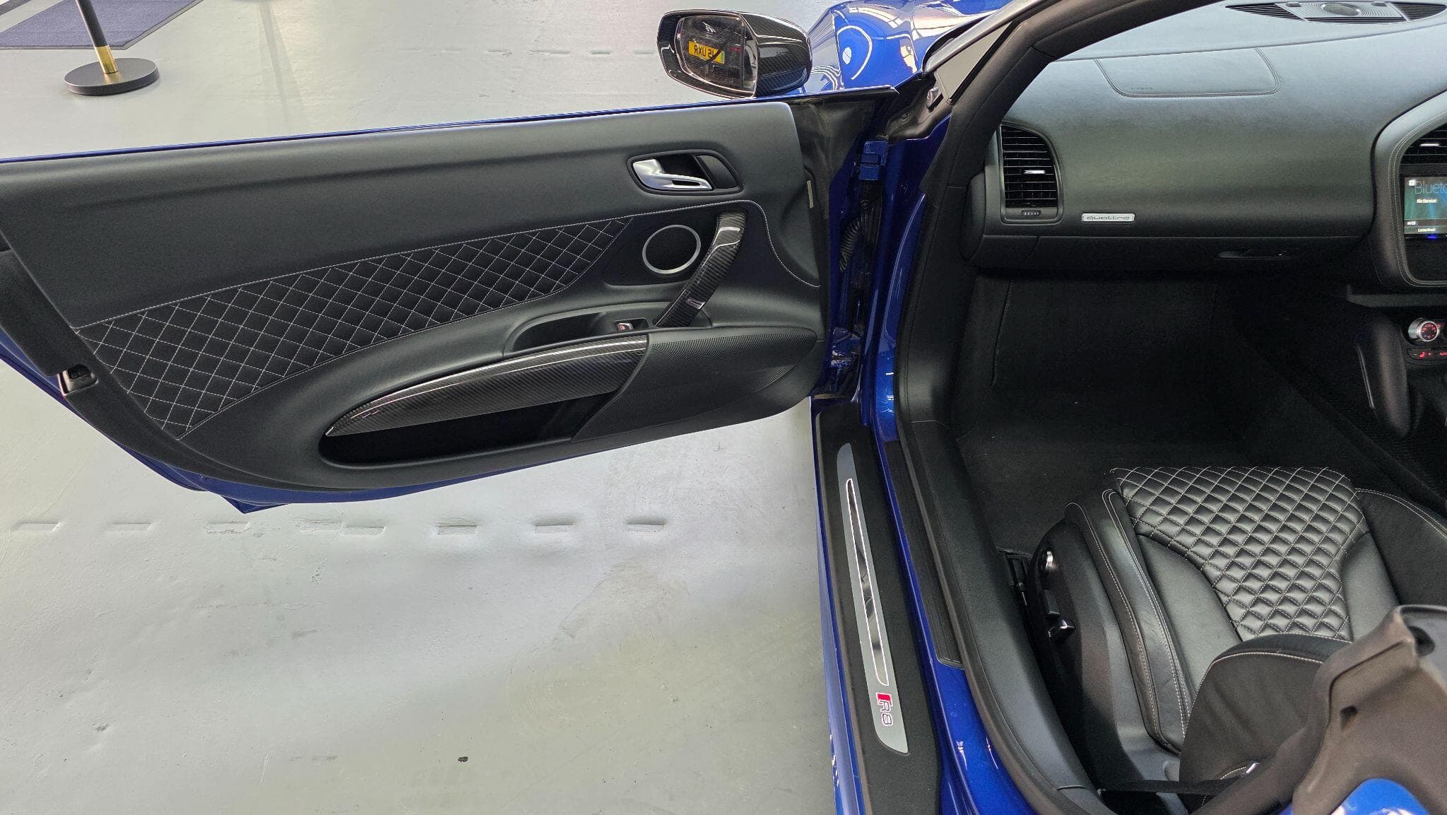 2014 Audi R8 - Thumbnail 39