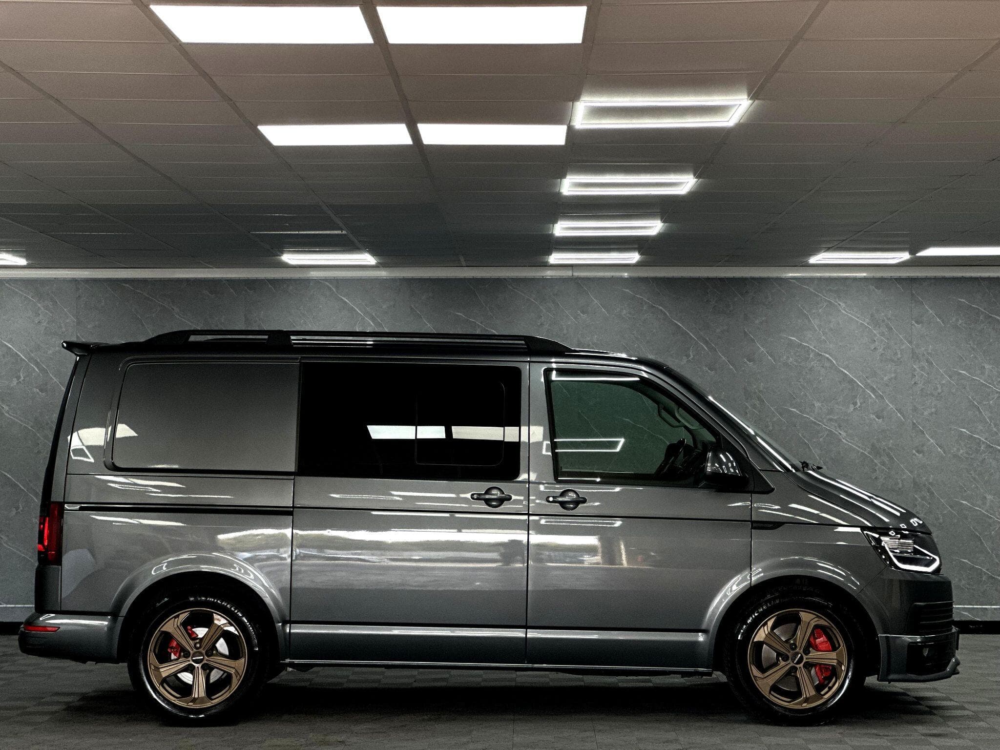2018 Volkswagen Transporter - Thumbnail 22