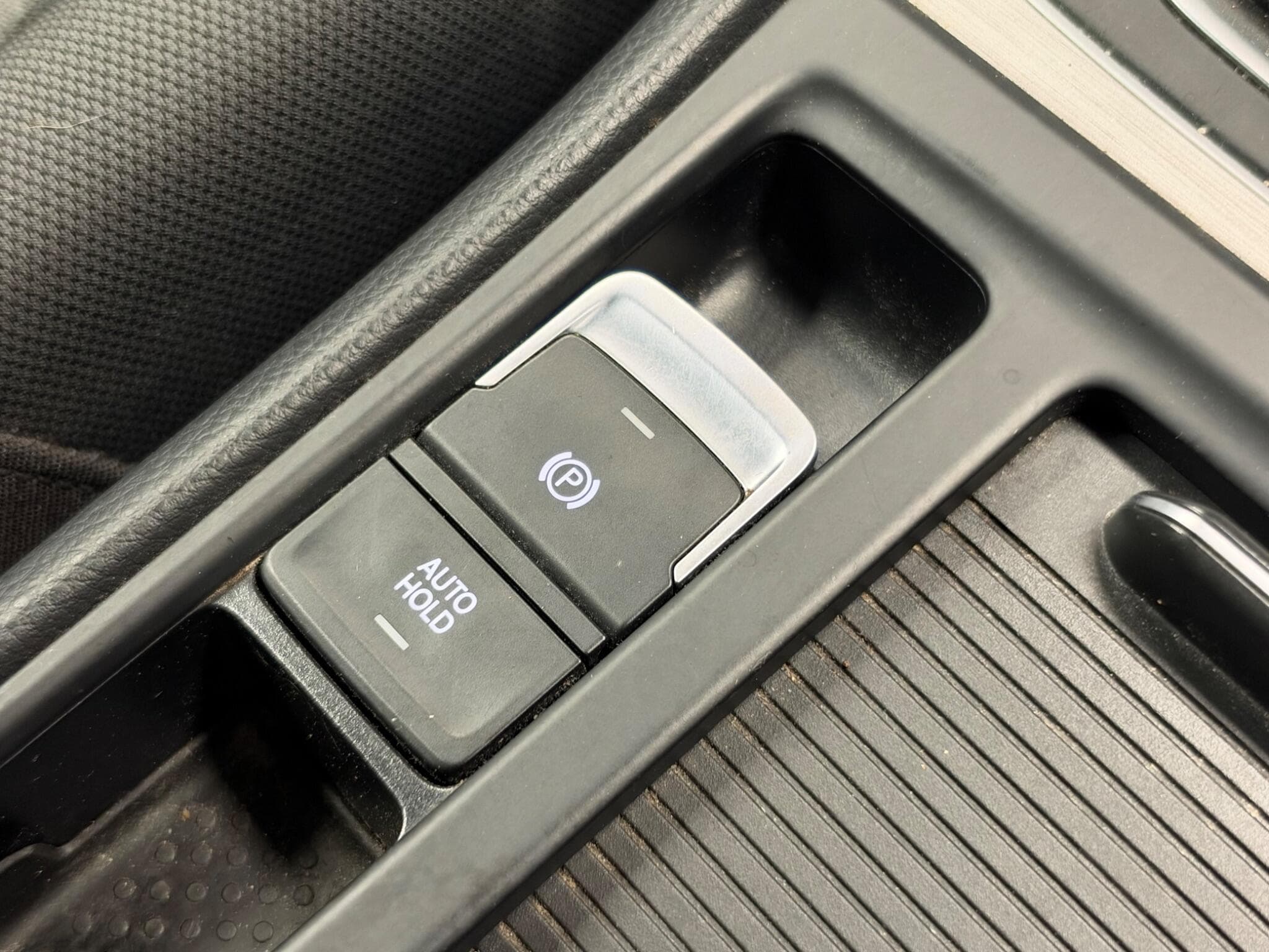 2014 Volkswagen Golf - Thumbnail 25
