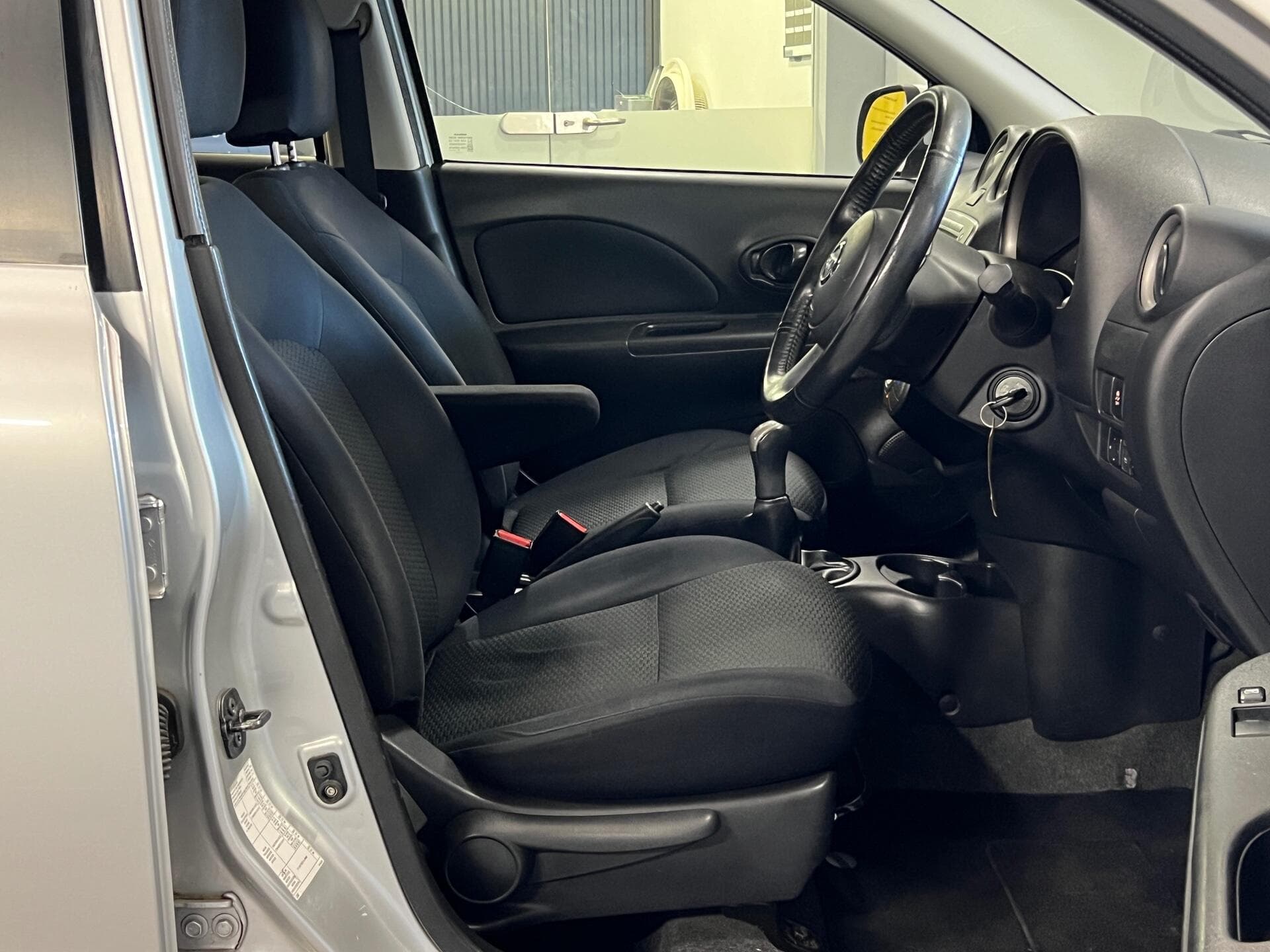 2011 Nissan Micra - Thumbnail 17