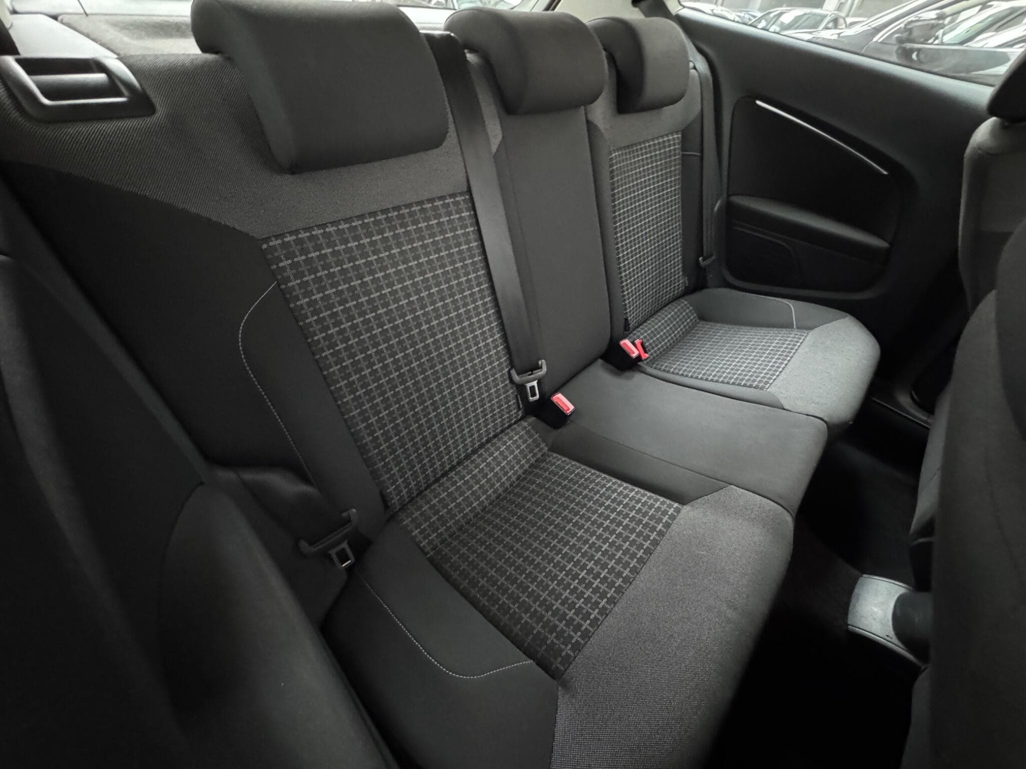 2014 Volkswagen Polo - Thumbnail 12