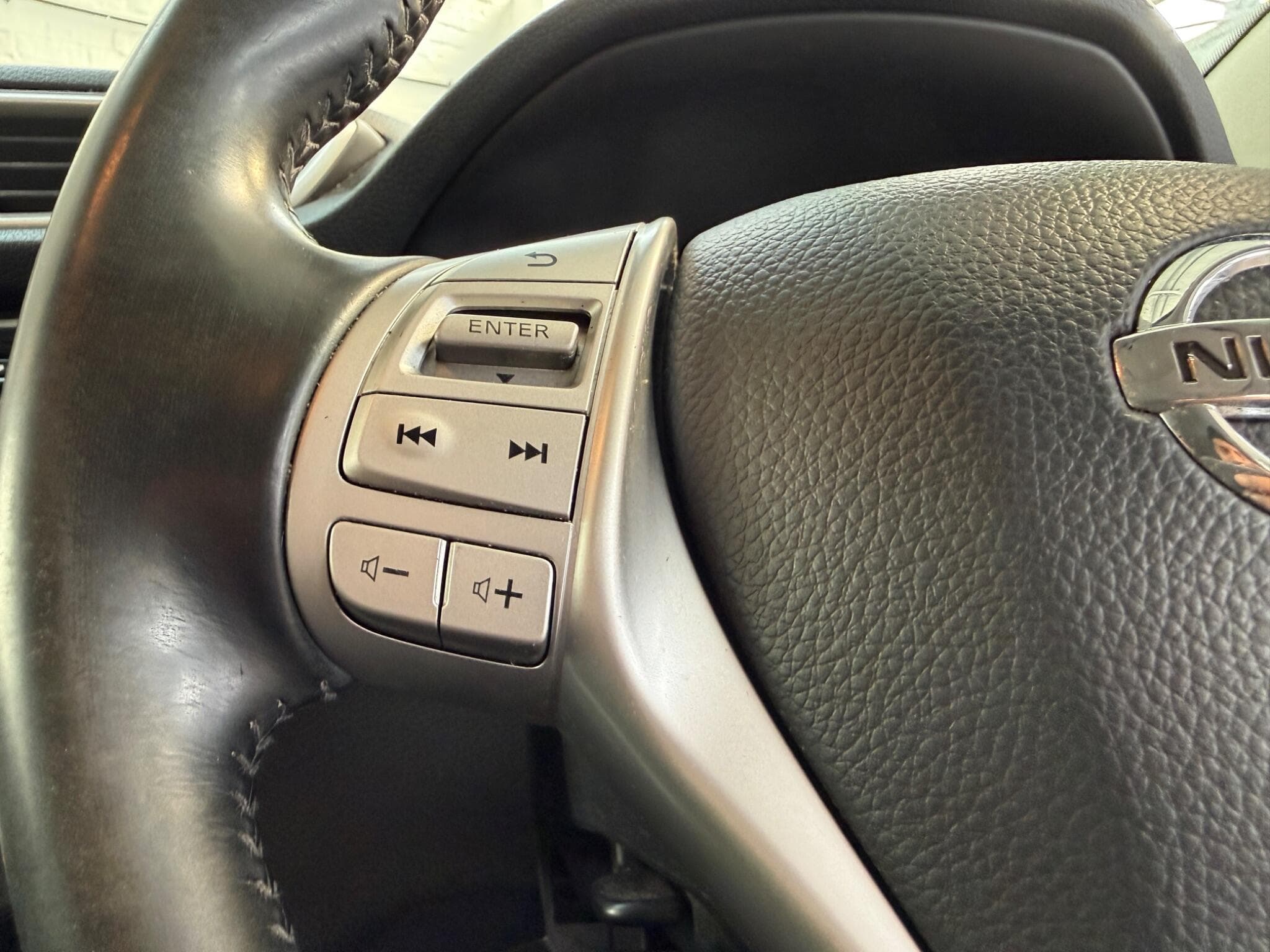 2015 Nissan Qashqai - Thumbnail 14