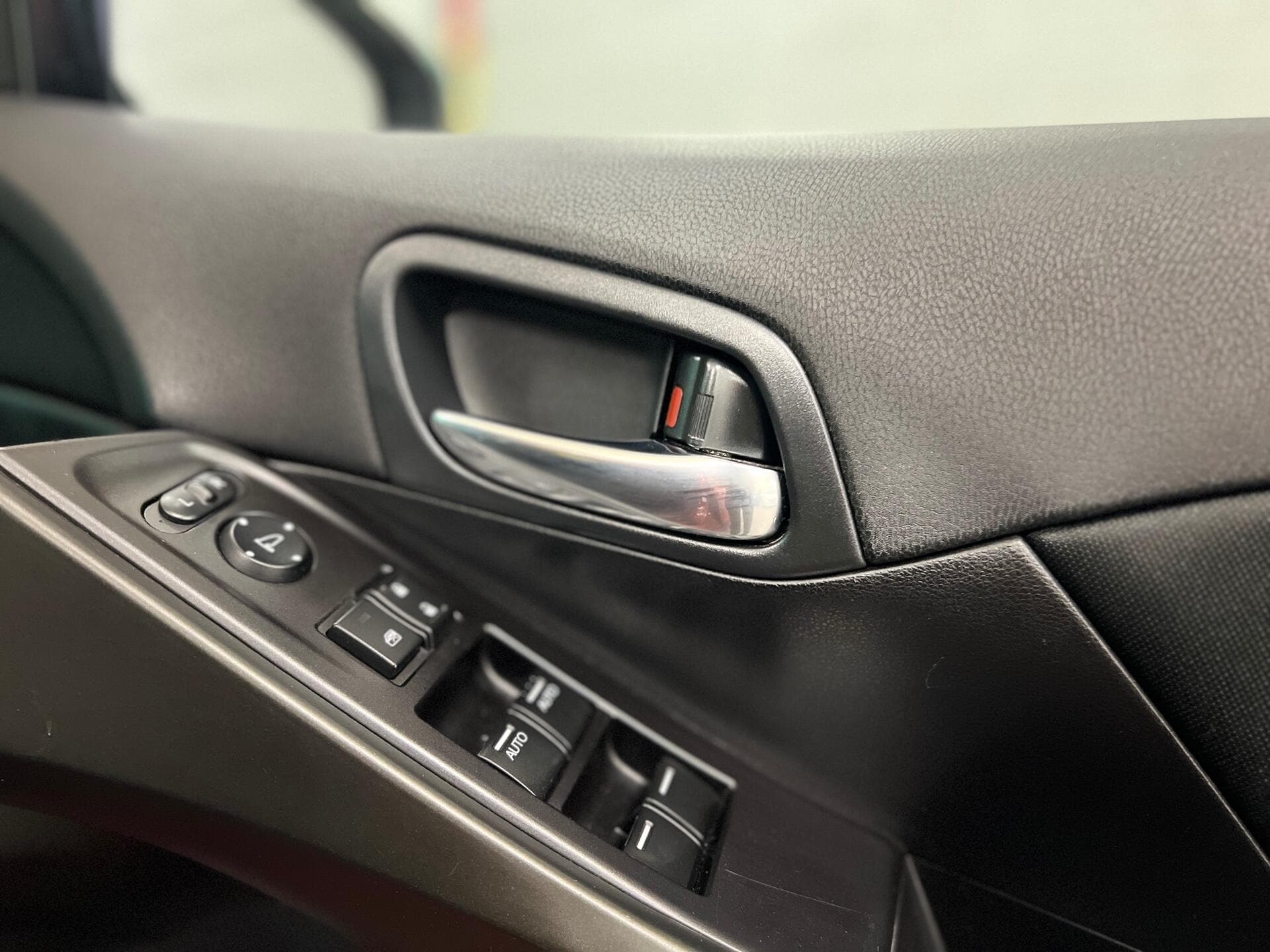 2017 Honda Civic - Thumbnail 23
