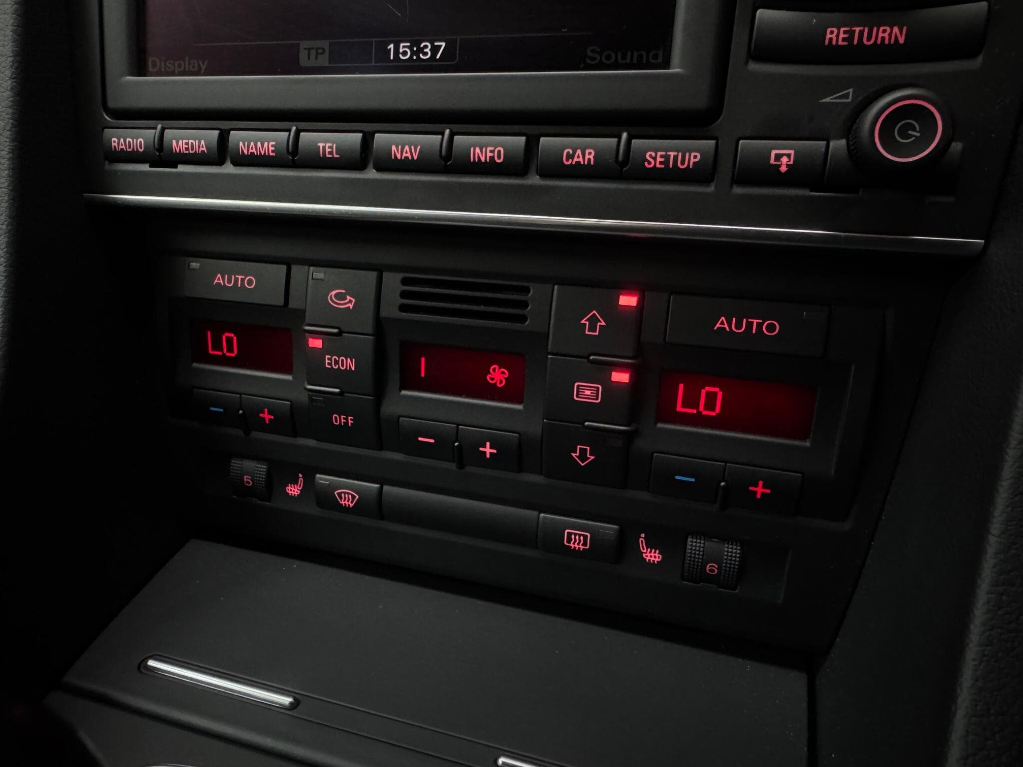 2013 SEAT Exeo - Thumbnail 17