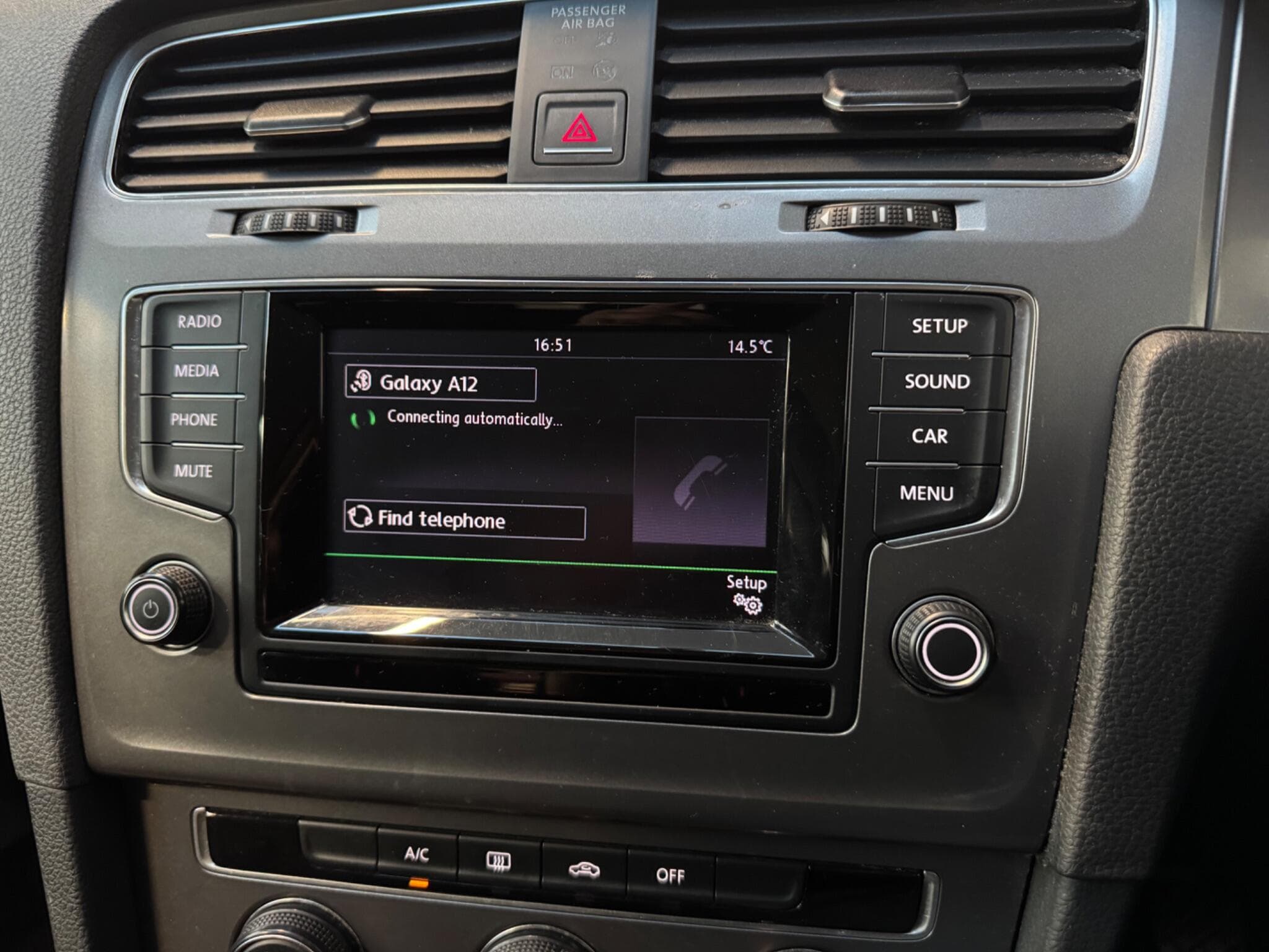 2013 Volkswagen Golf - Thumbnail 14