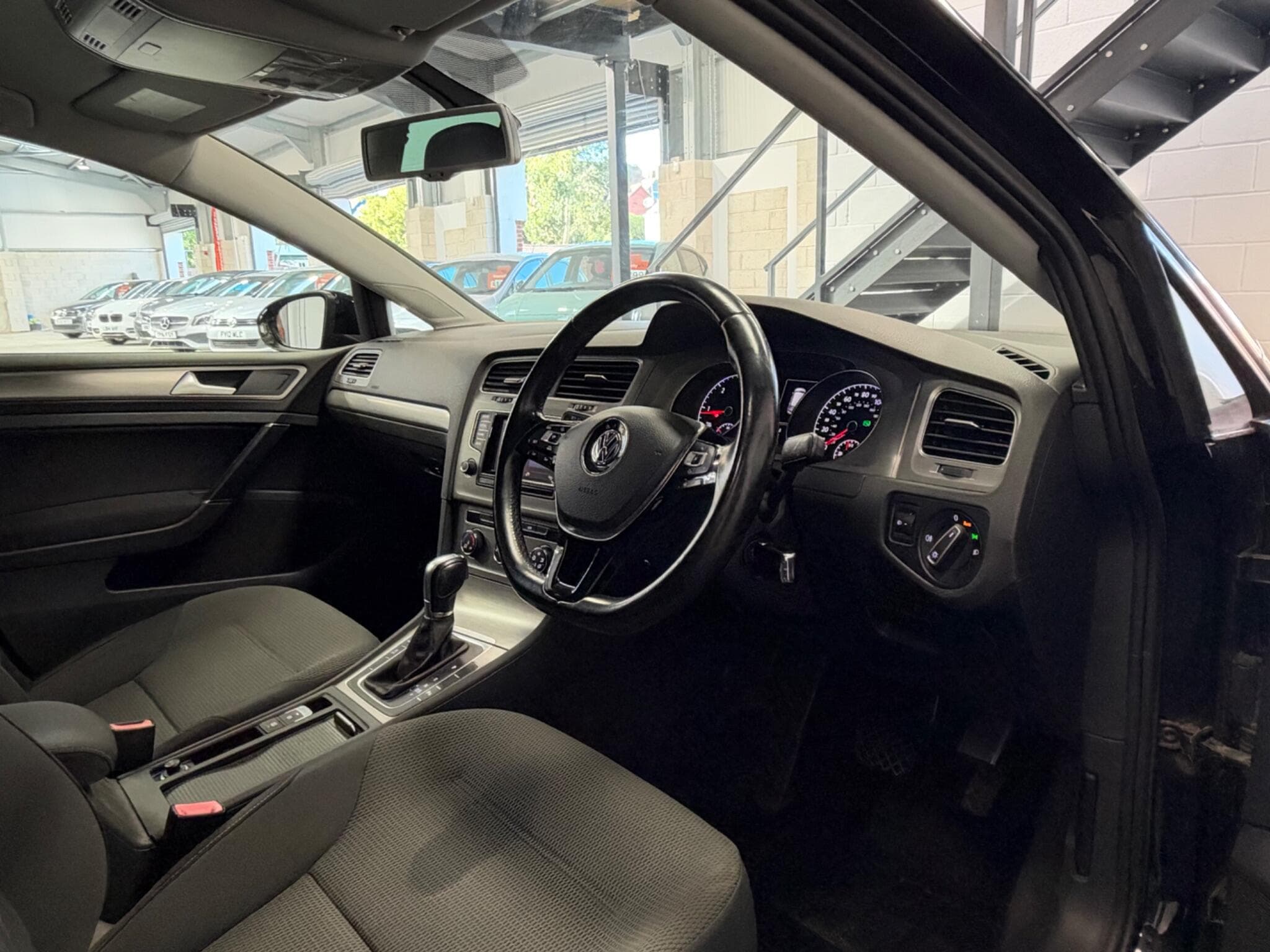2014 Volkswagen Golf - Thumbnail 17