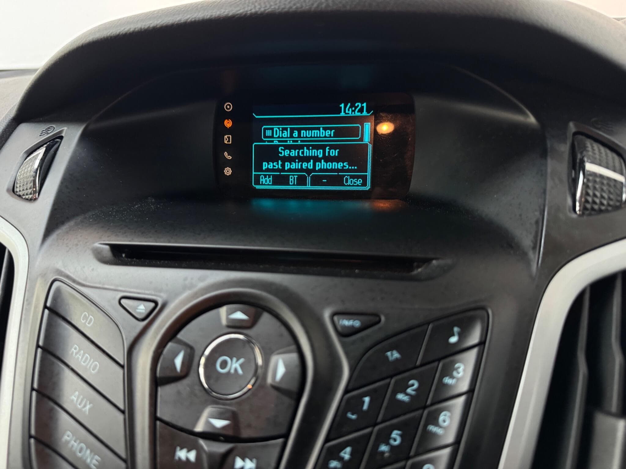 2014 Ford Focus - Thumbnail 15