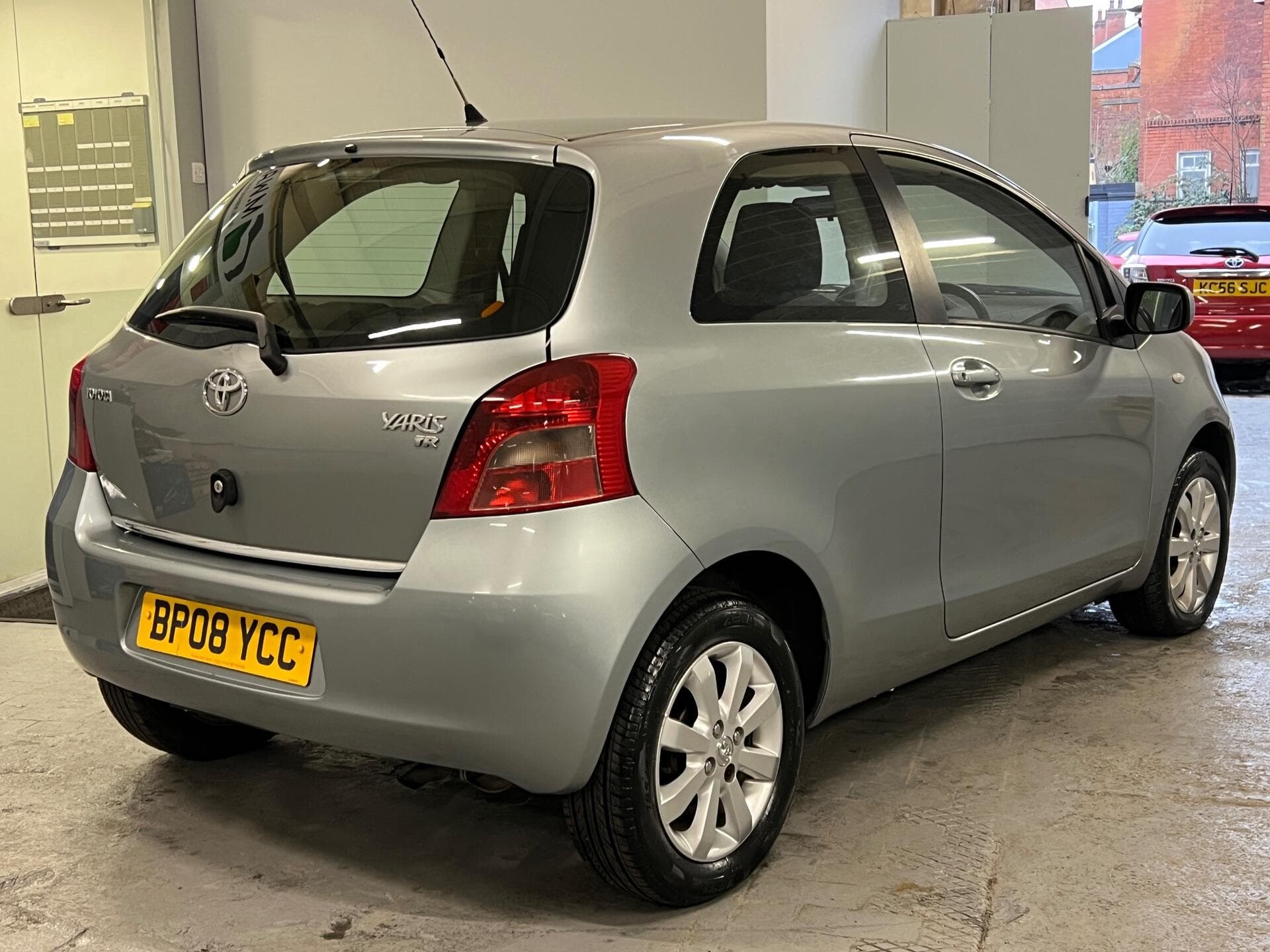 2008 Toyota Yaris - Thumbnail 8