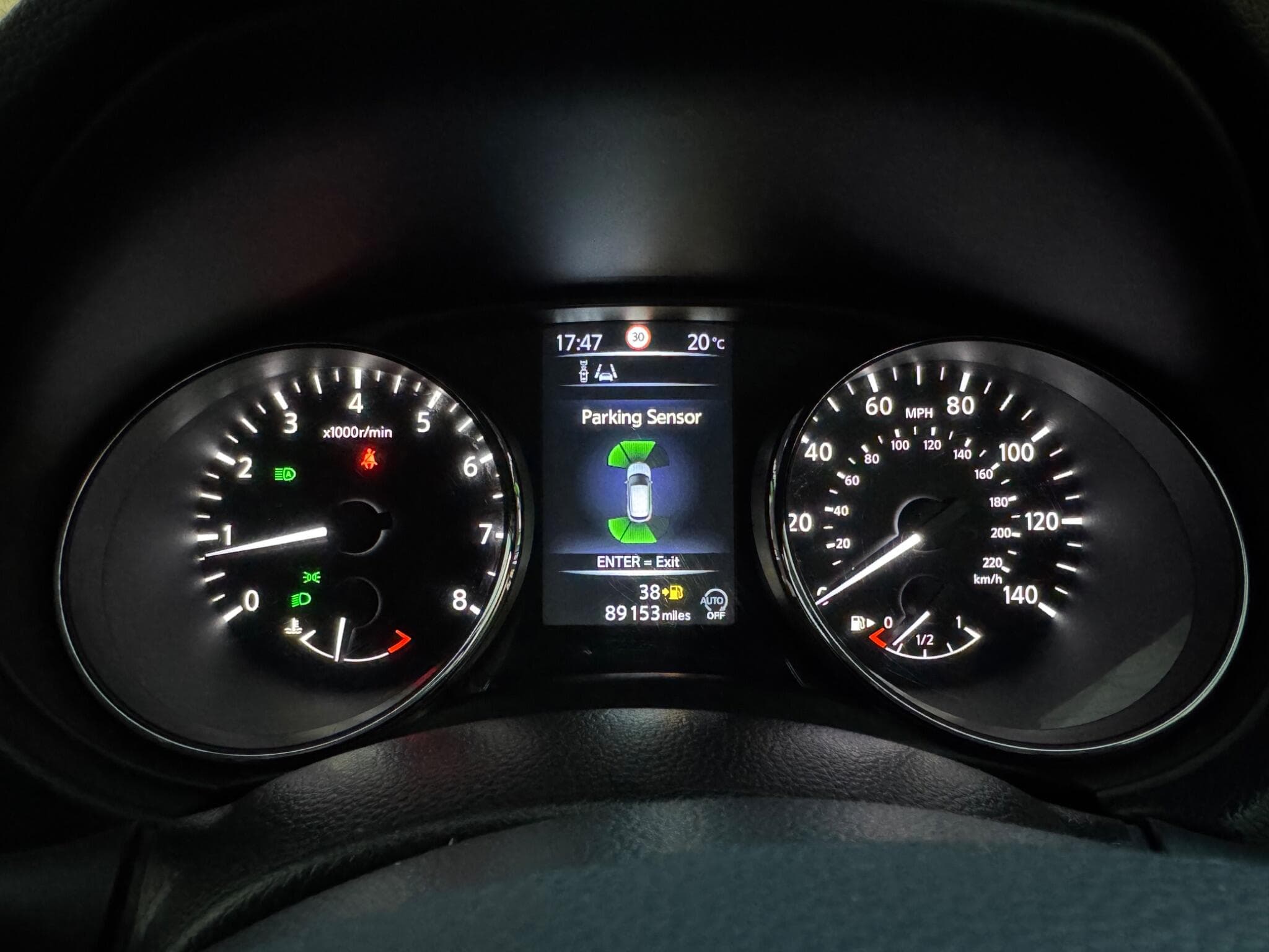 2016 Nissan Qashqai - Thumbnail 28