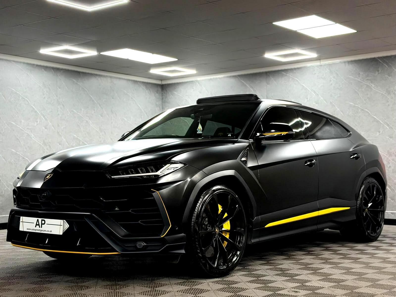 2022 Lamborghini Urus - Thumbnail 27