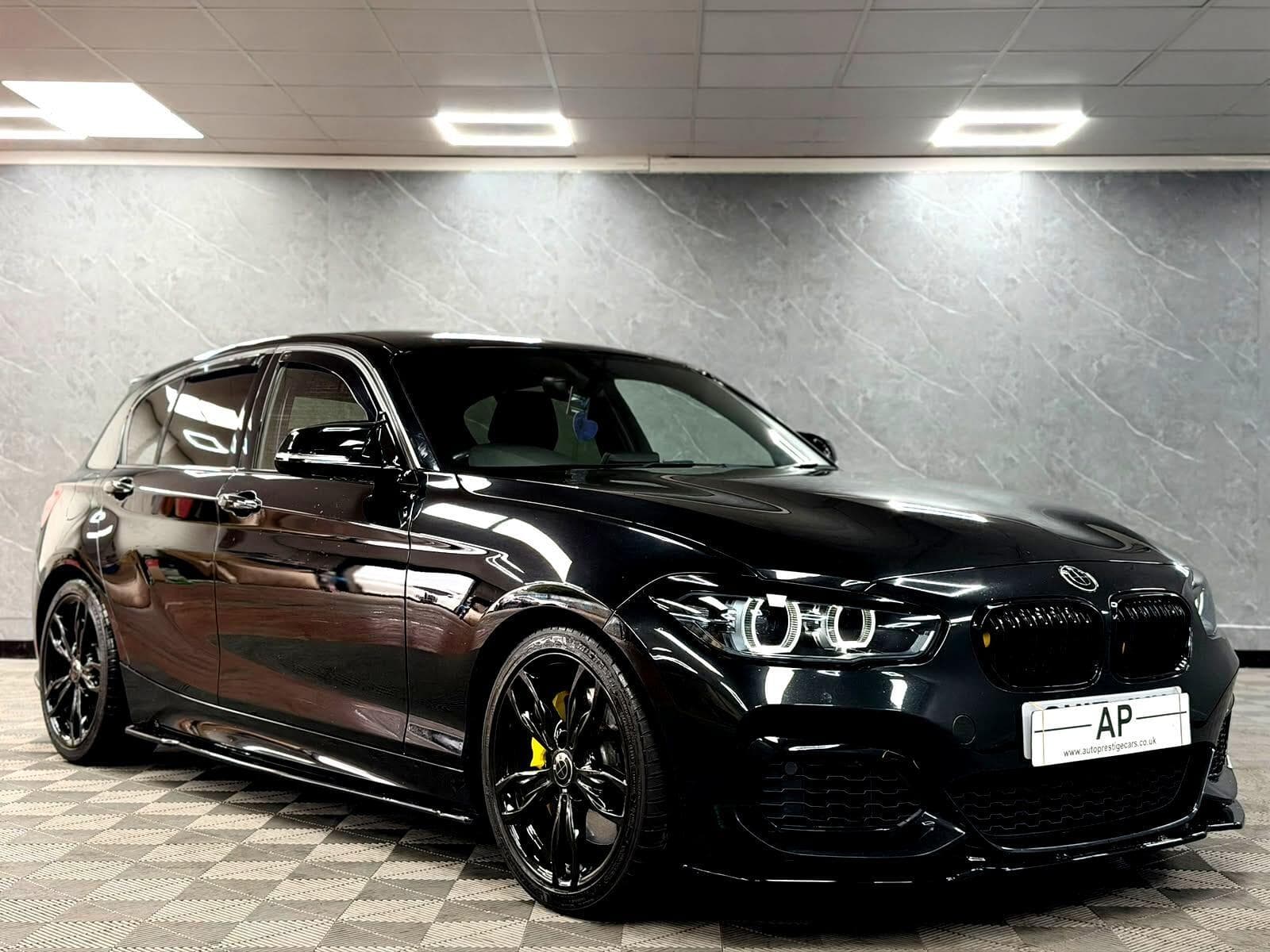2017 BMW 1 Series - Thumbnail 4