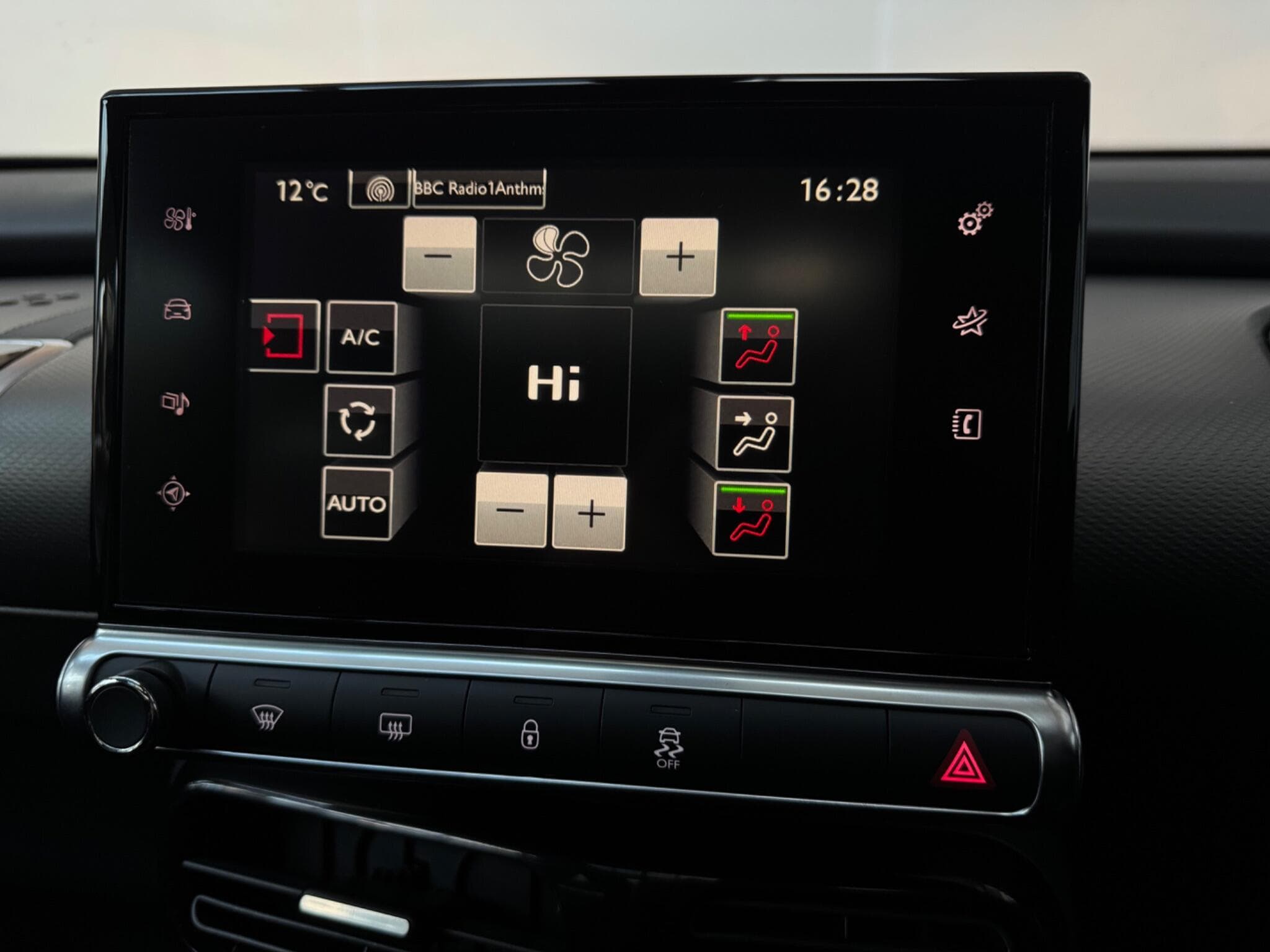 2016 Citroen C4 Cactus - Thumbnail 19